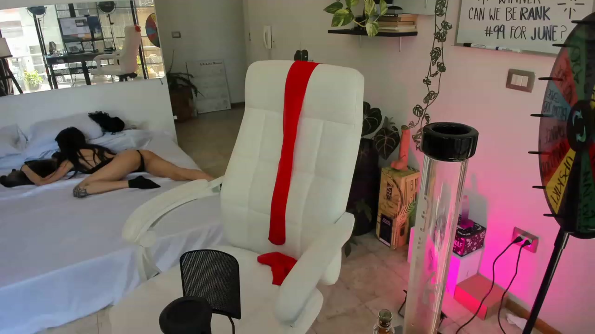 catelinecane video thumbnail
