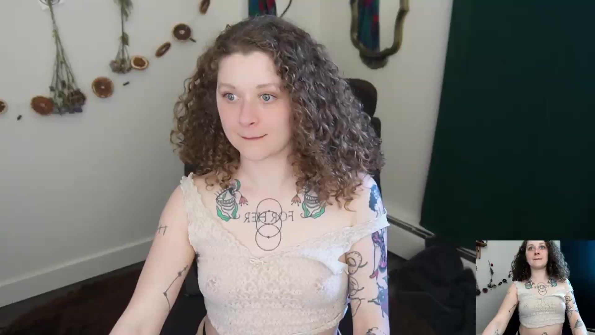 PeachyQueen_ video thumbnail