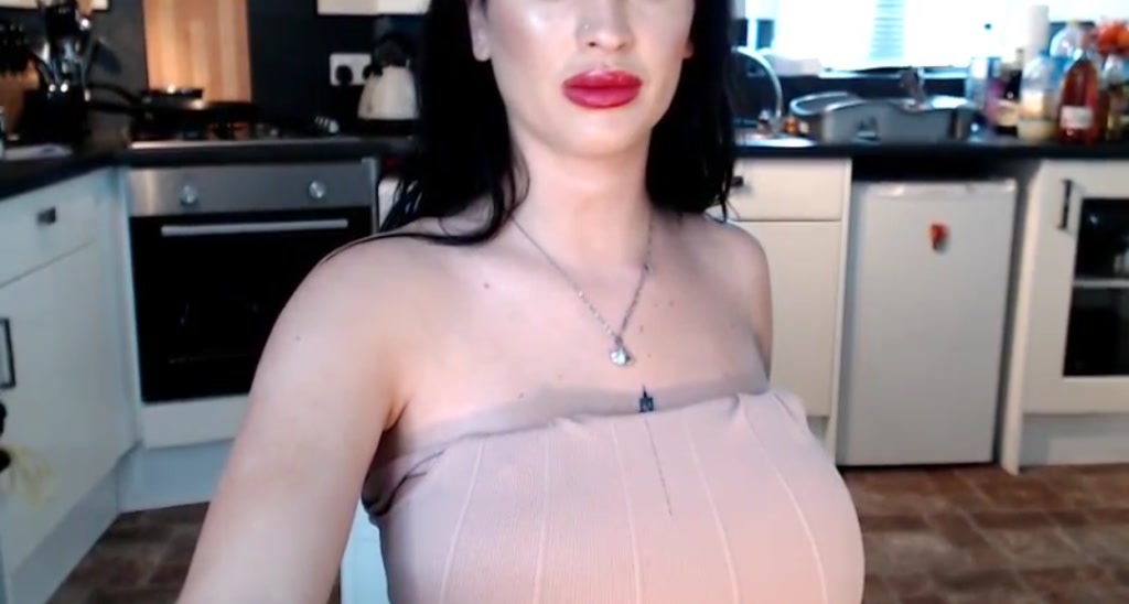 AliciaDior69 video thumbnail