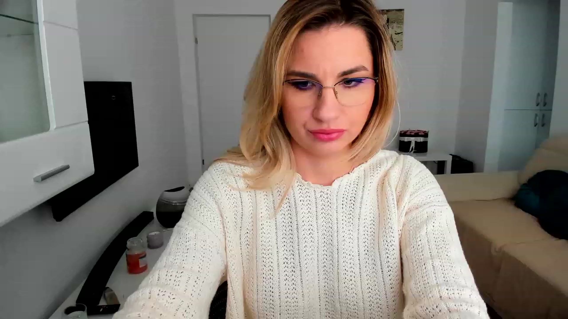 AlyMiss video thumbnail