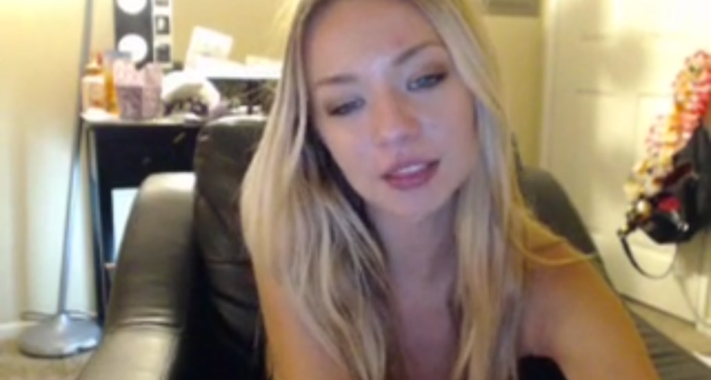 AnaFoxx video thumbnail