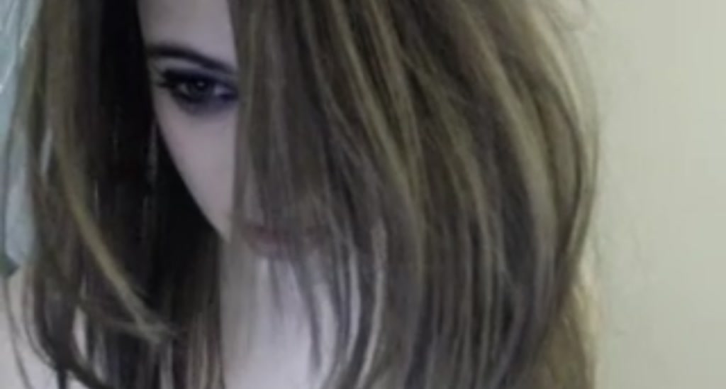 NaomiDee video thumbnail