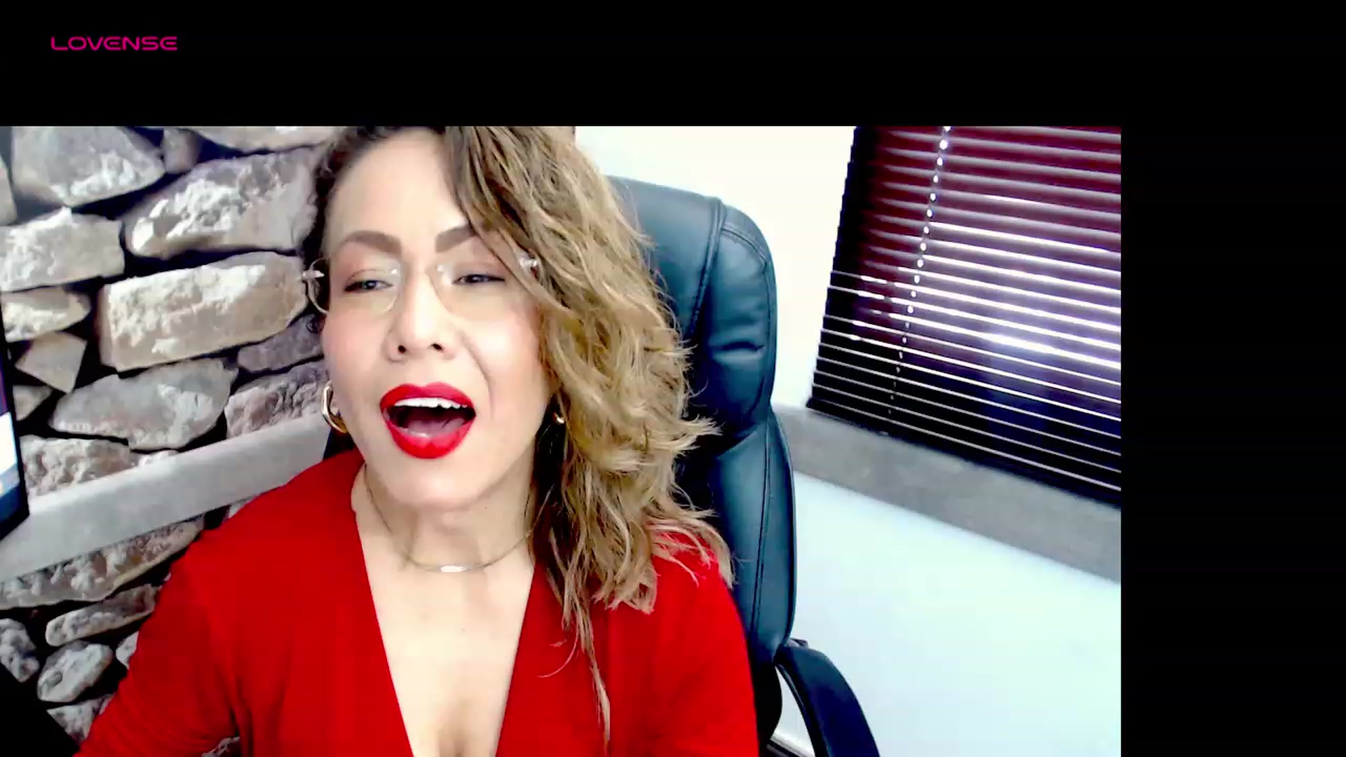 office_secret video thumbnail