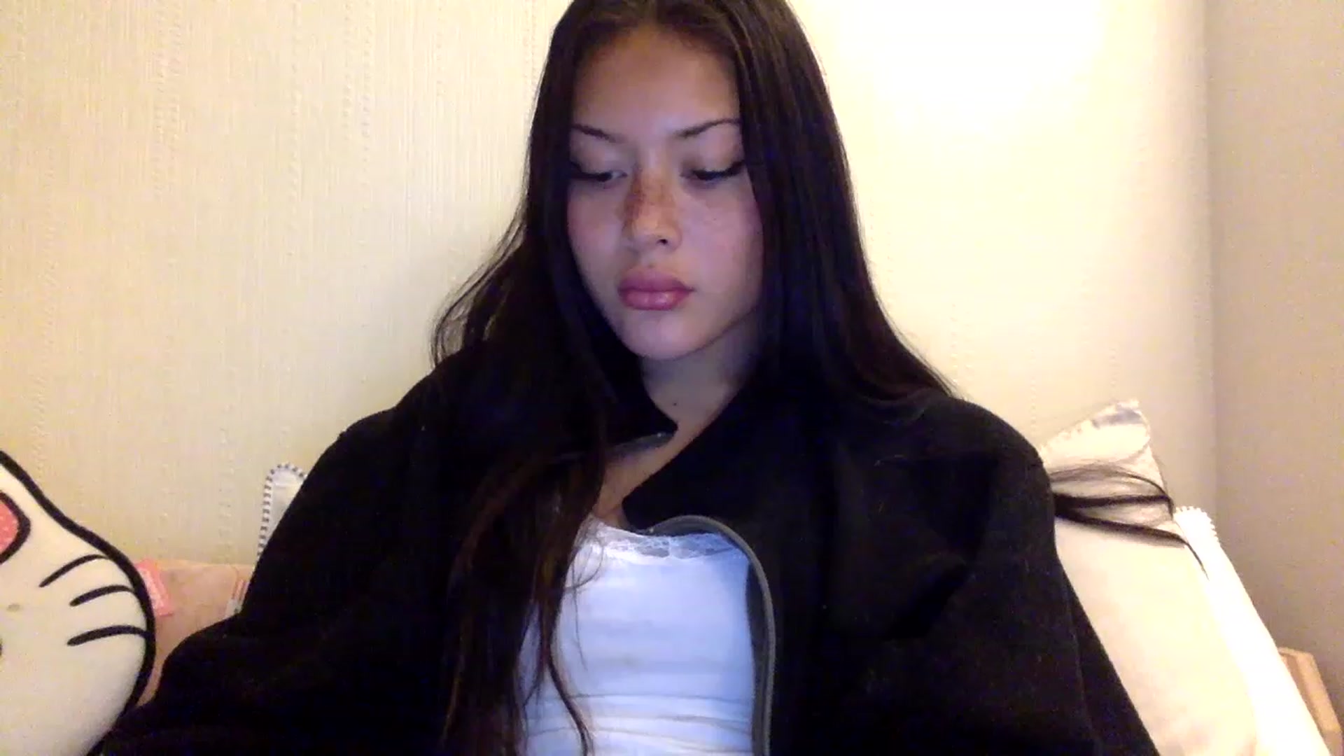 Miss_emiko video thumbnail
