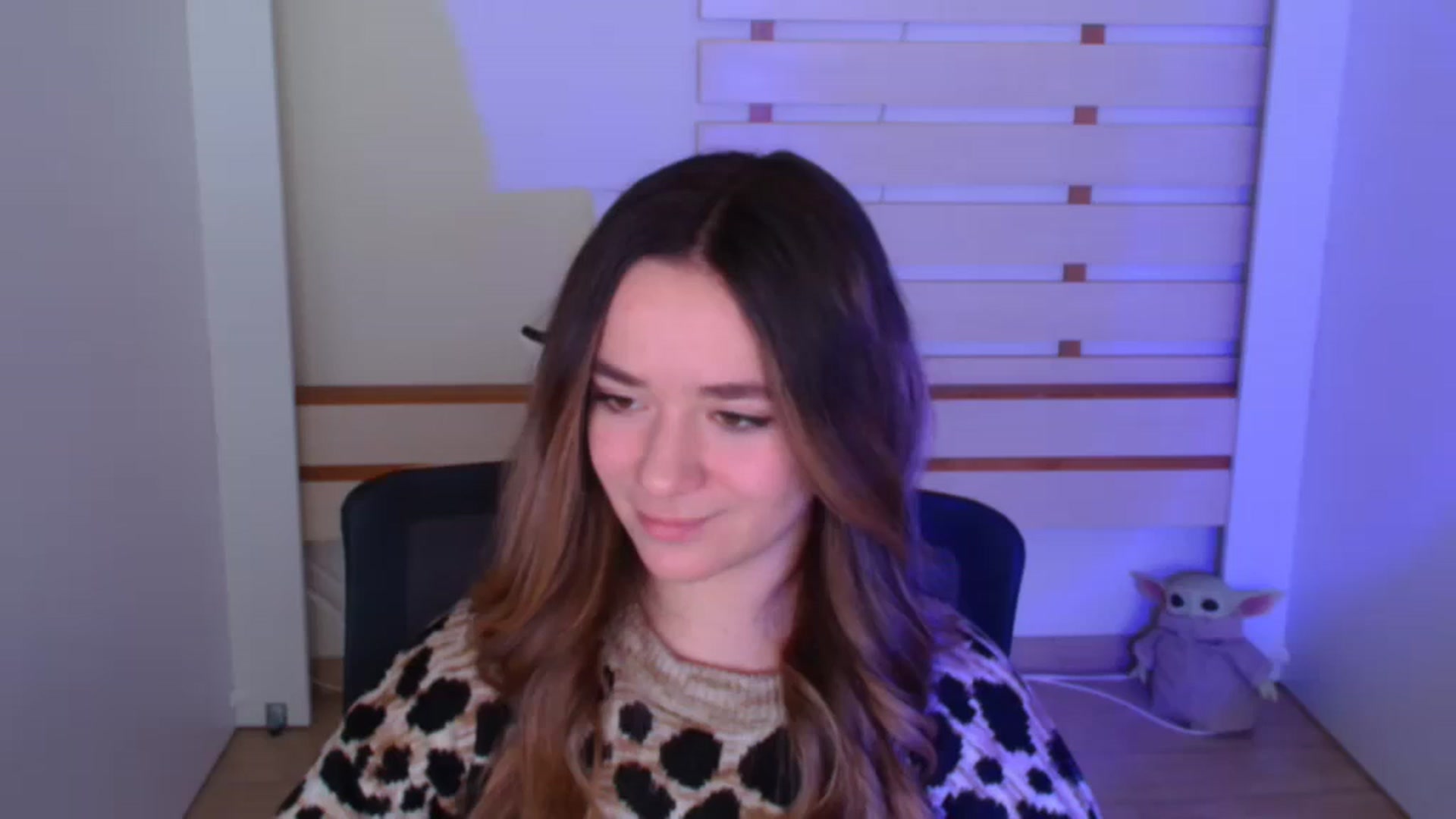 KiraLove video thumbnail