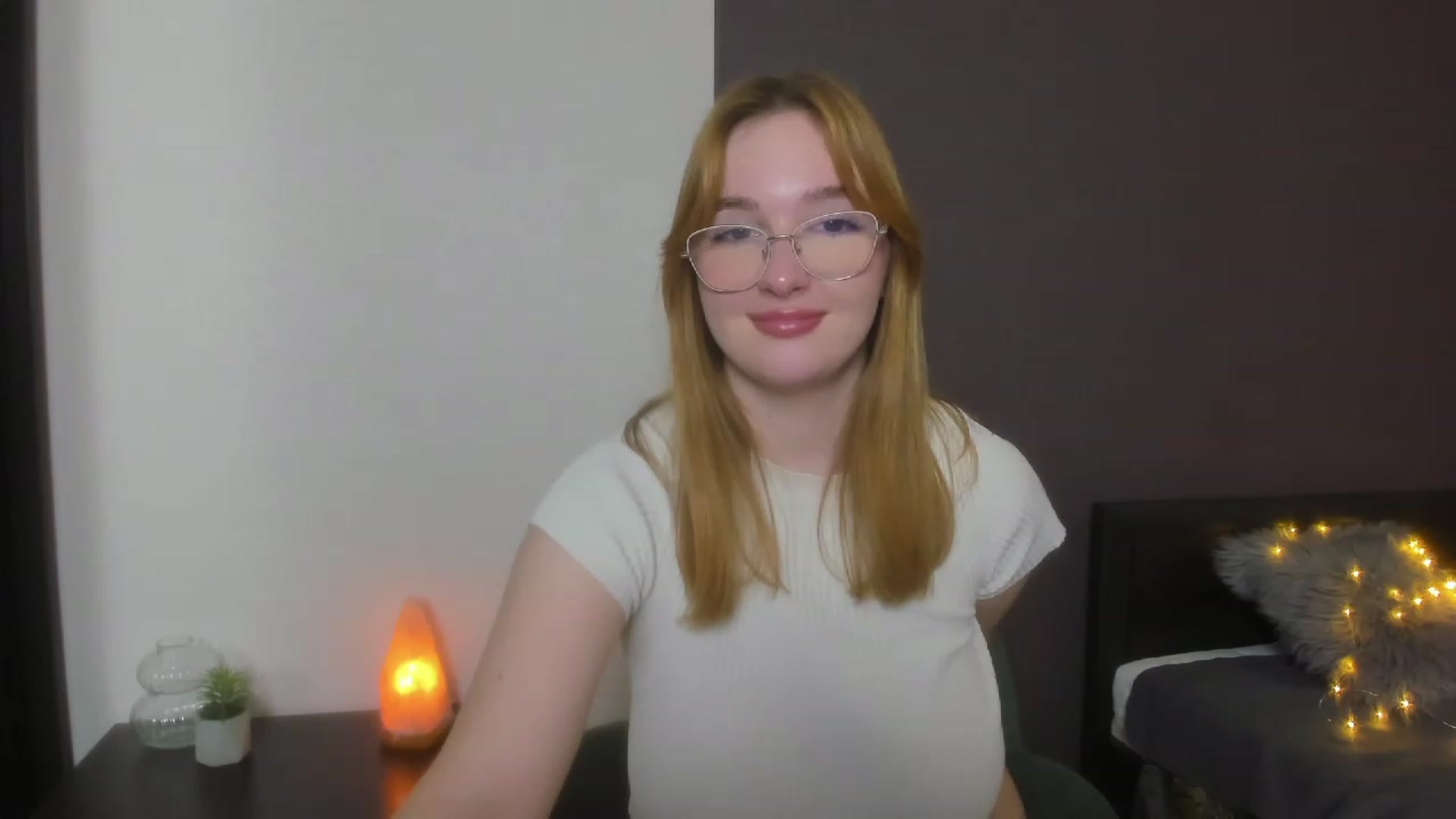 AnaFoxy video thumbnail