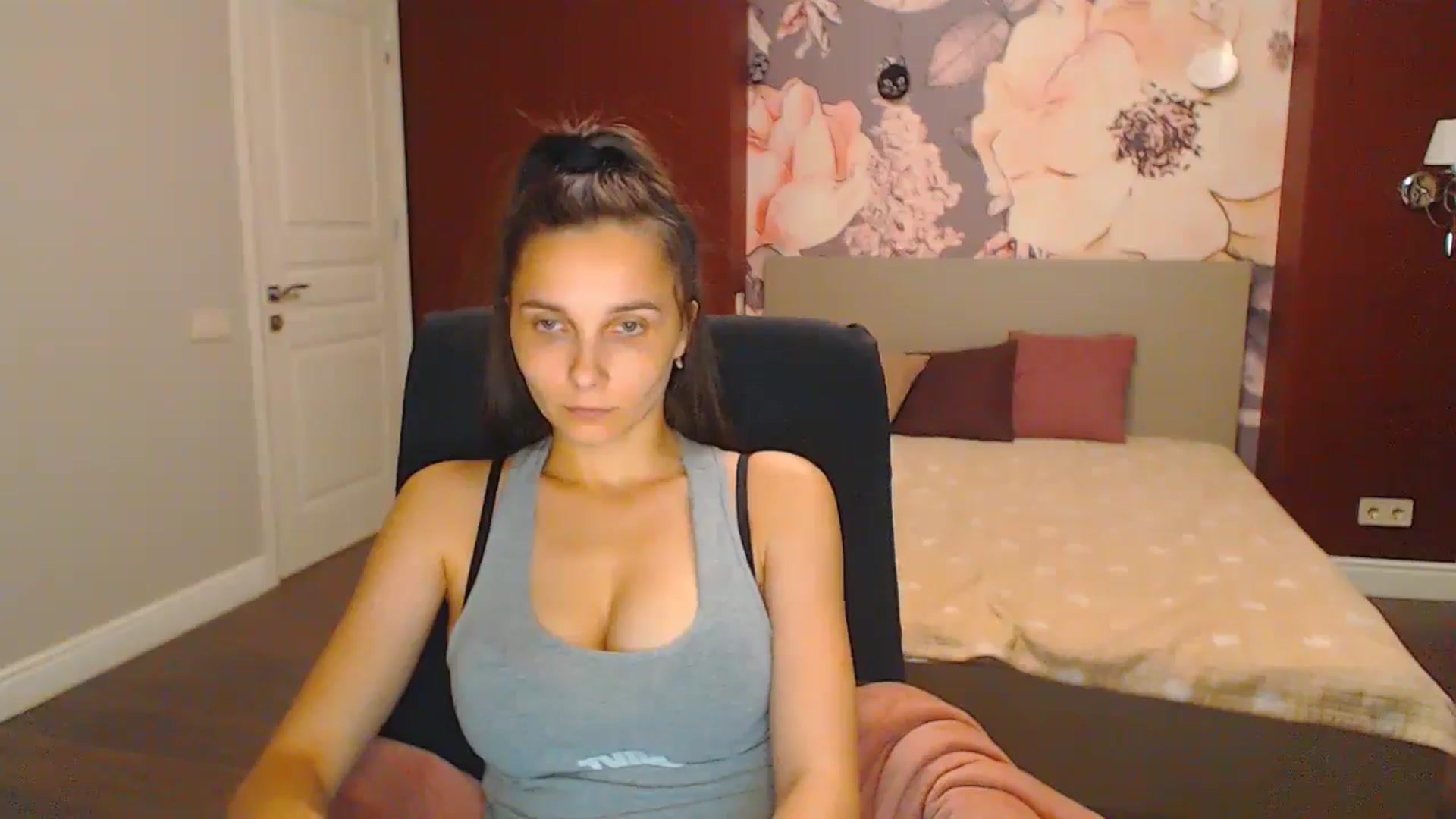 Karina_Mils video thumbnail
