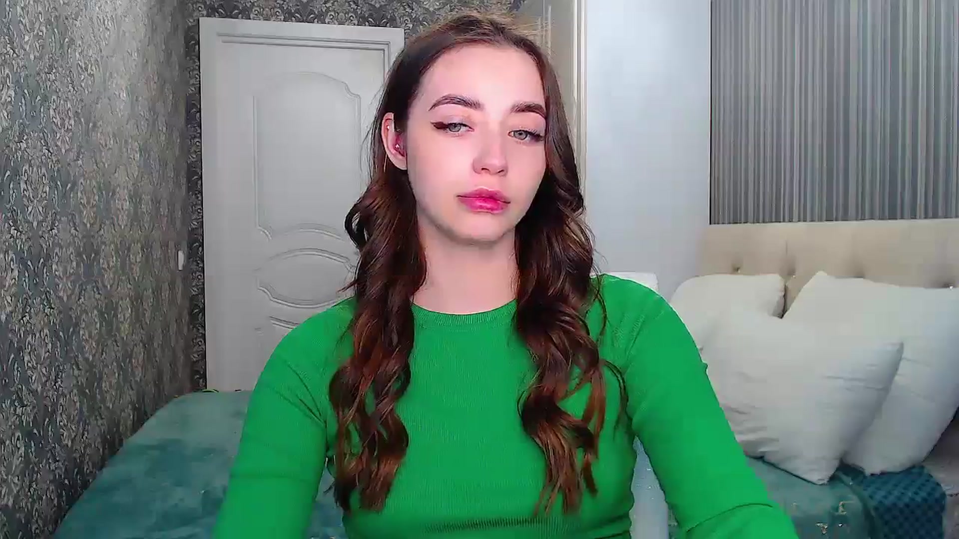 EmeraldLilyyy video thumbnail