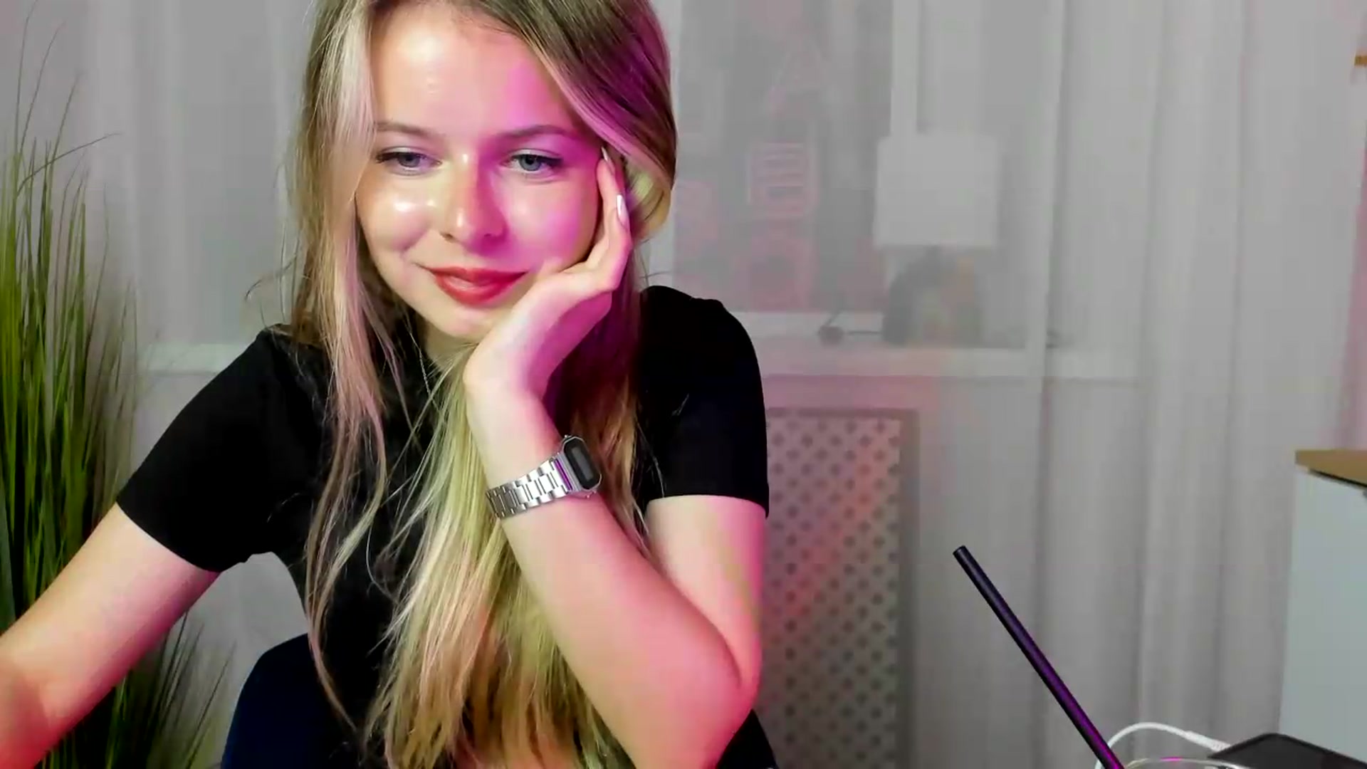 EveliBloo video thumbnail