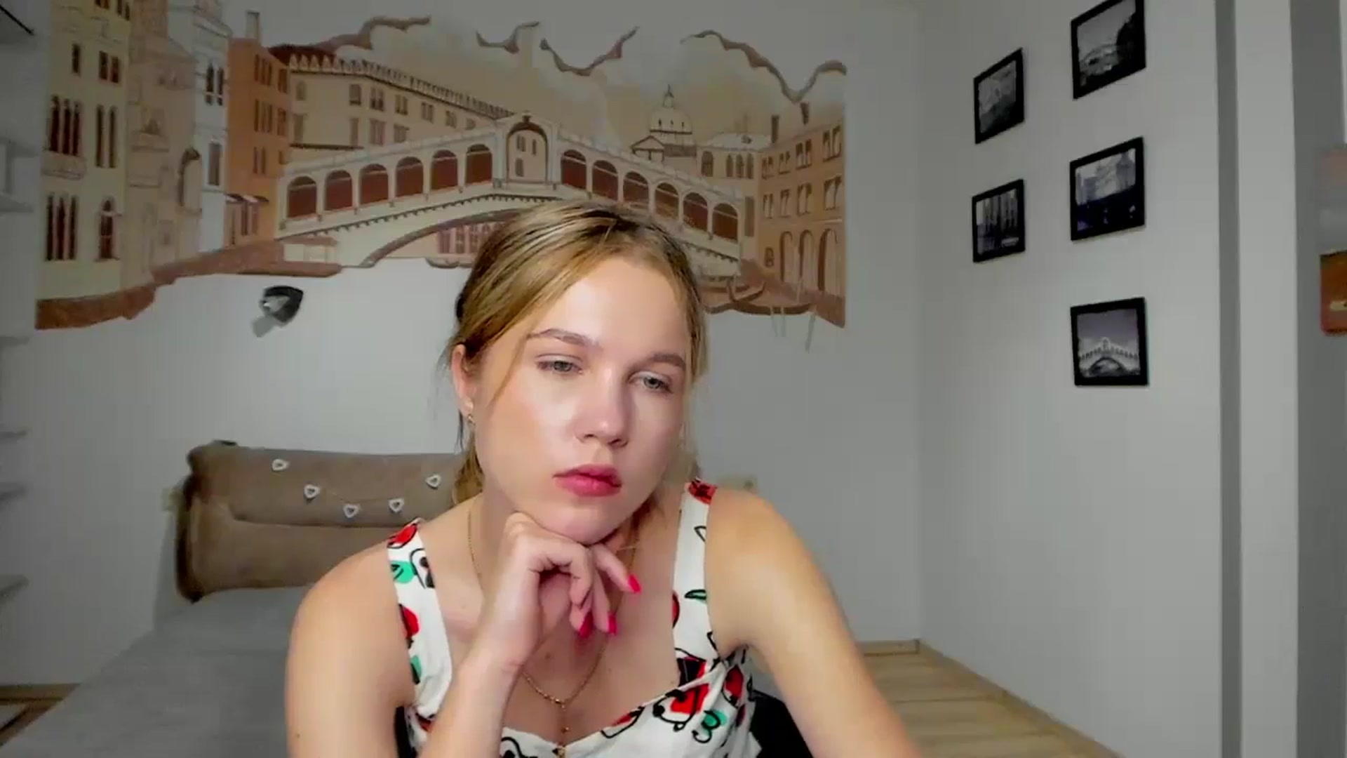 Kate_Lewiss video thumbnail