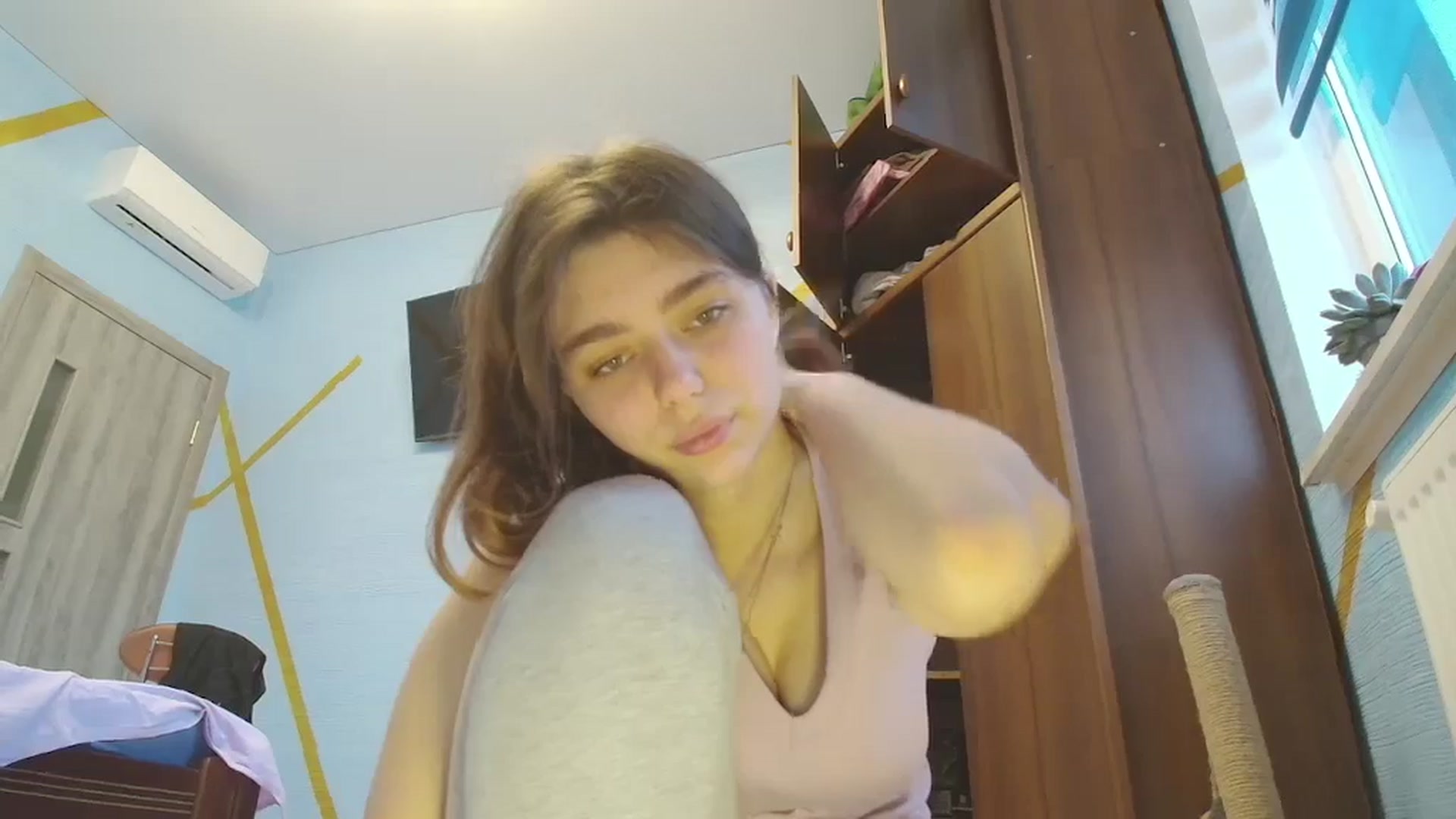 Hot_Weells video thumbnail