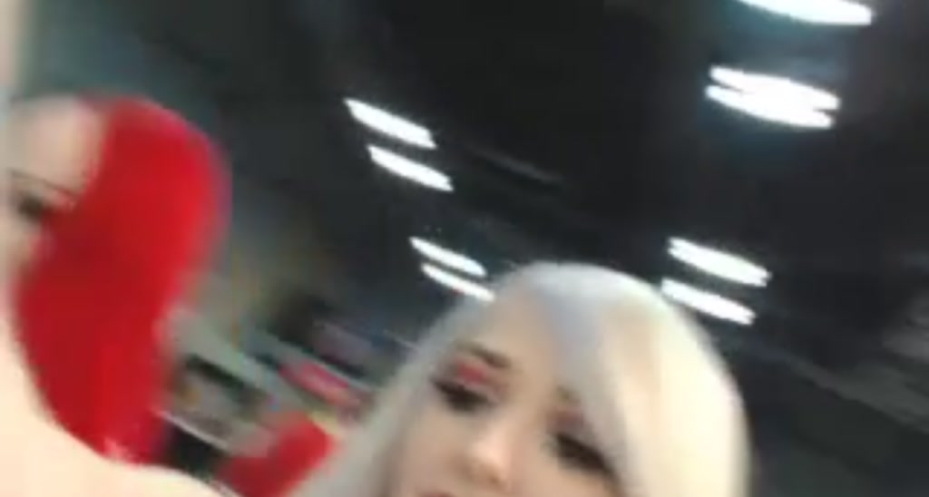 Niennavie video thumbnail