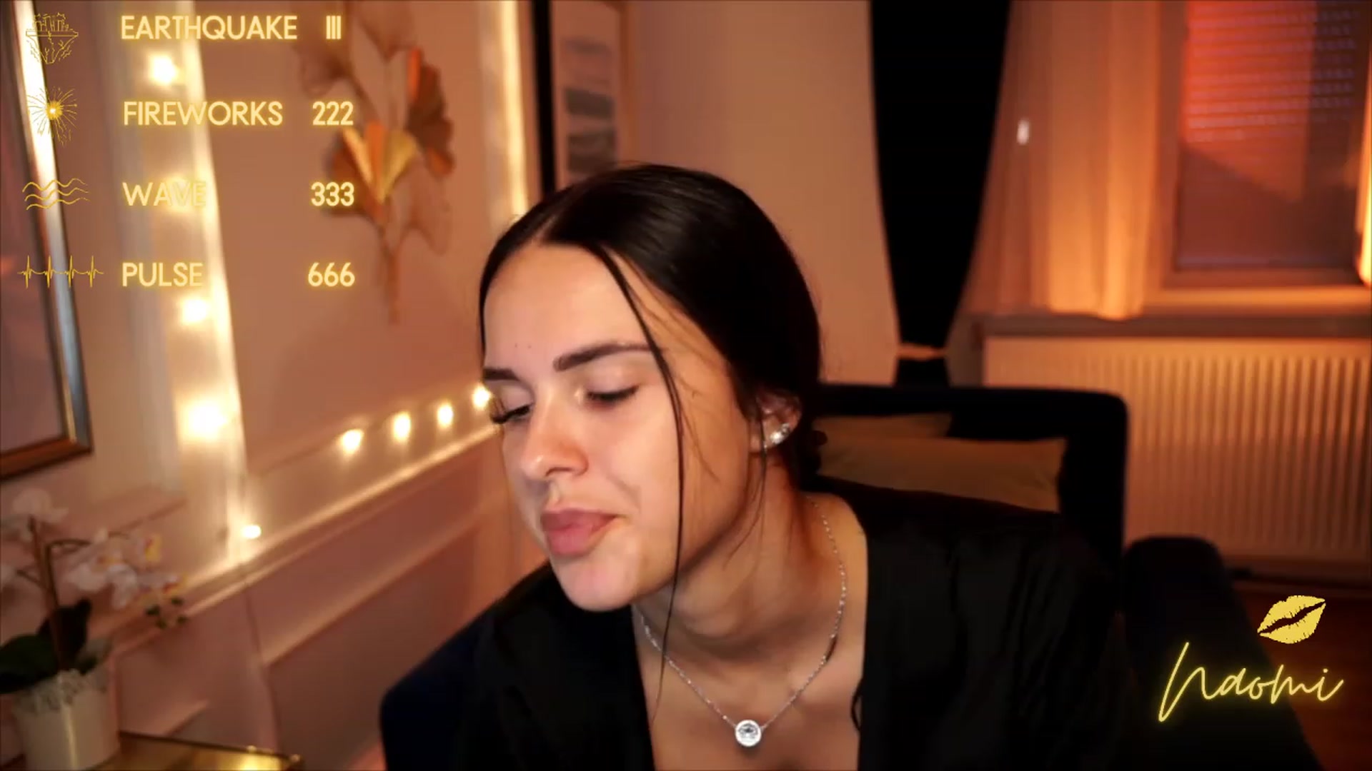 cinnabellee video thumbnail