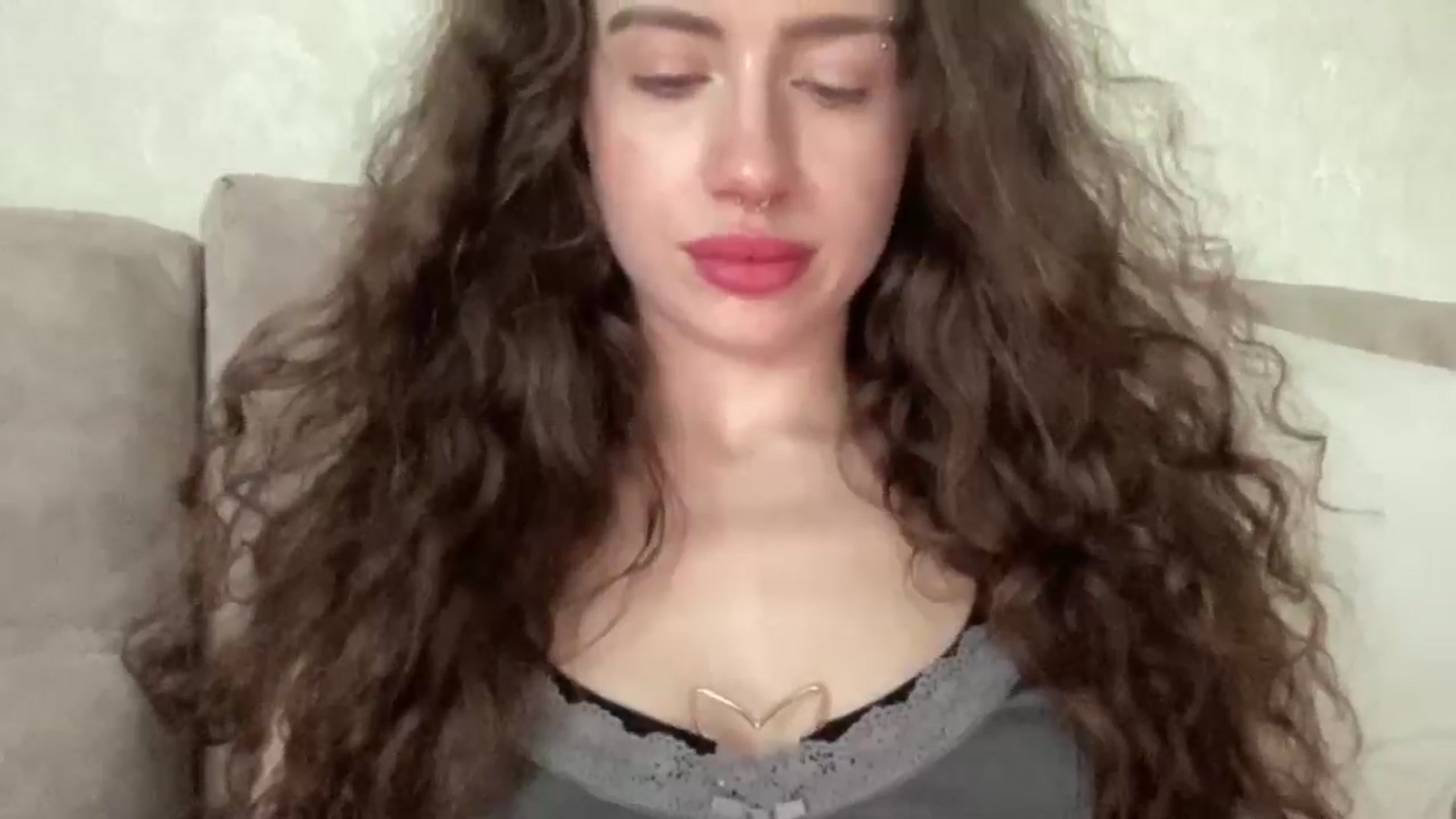 CurlyDream video thumbnail