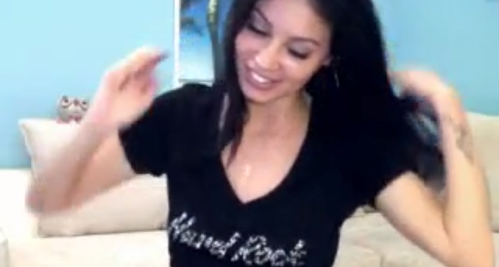 LuckyCharme video thumbnail