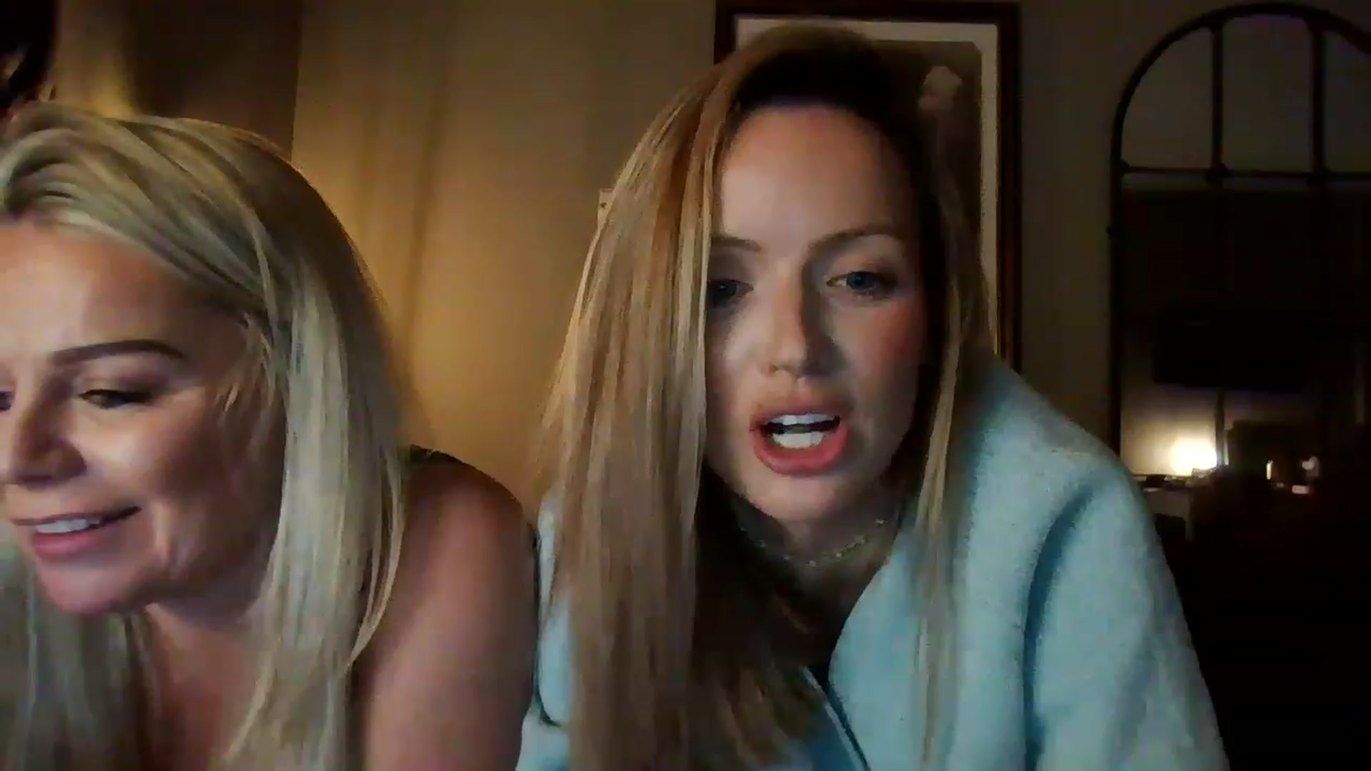 Miz_Honey video thumbnail