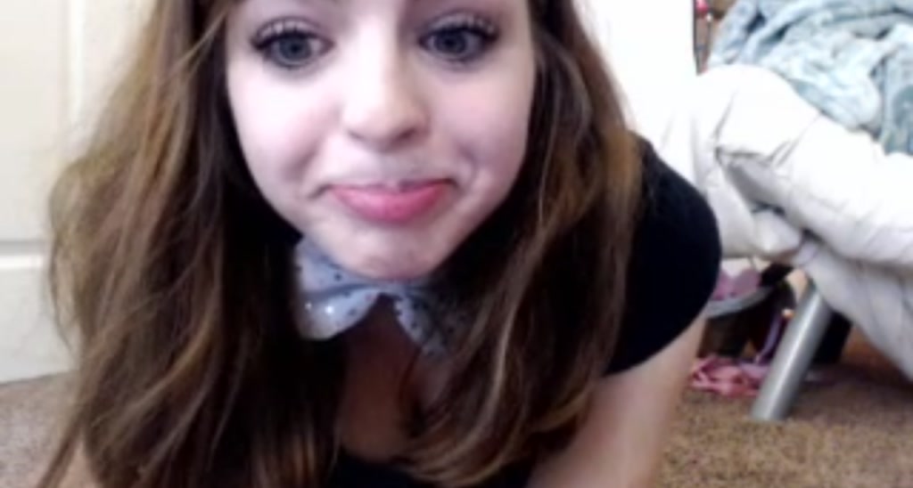 OliviaSnowxo video thumbnail