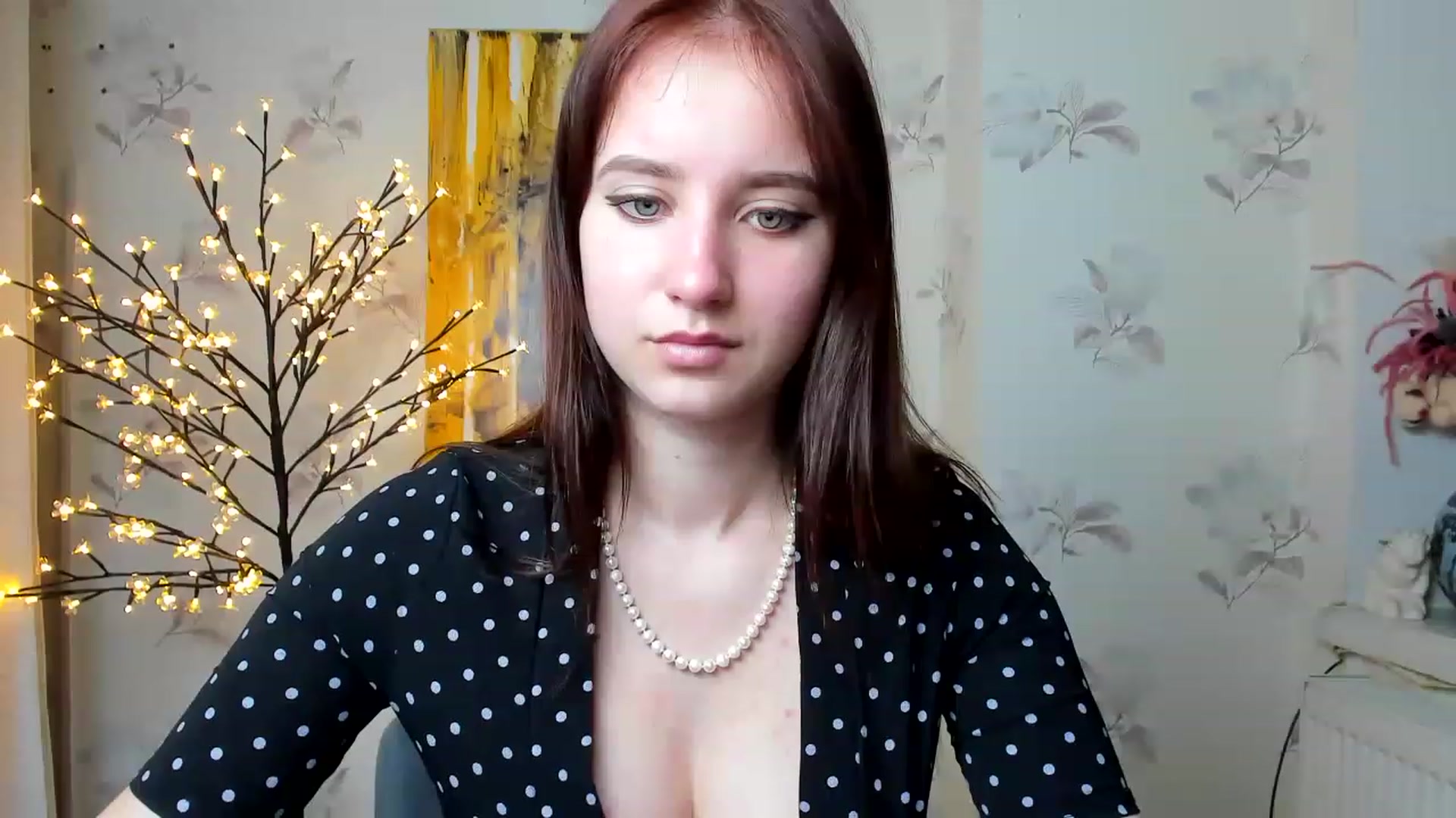 MuffinGirl video thumbnail