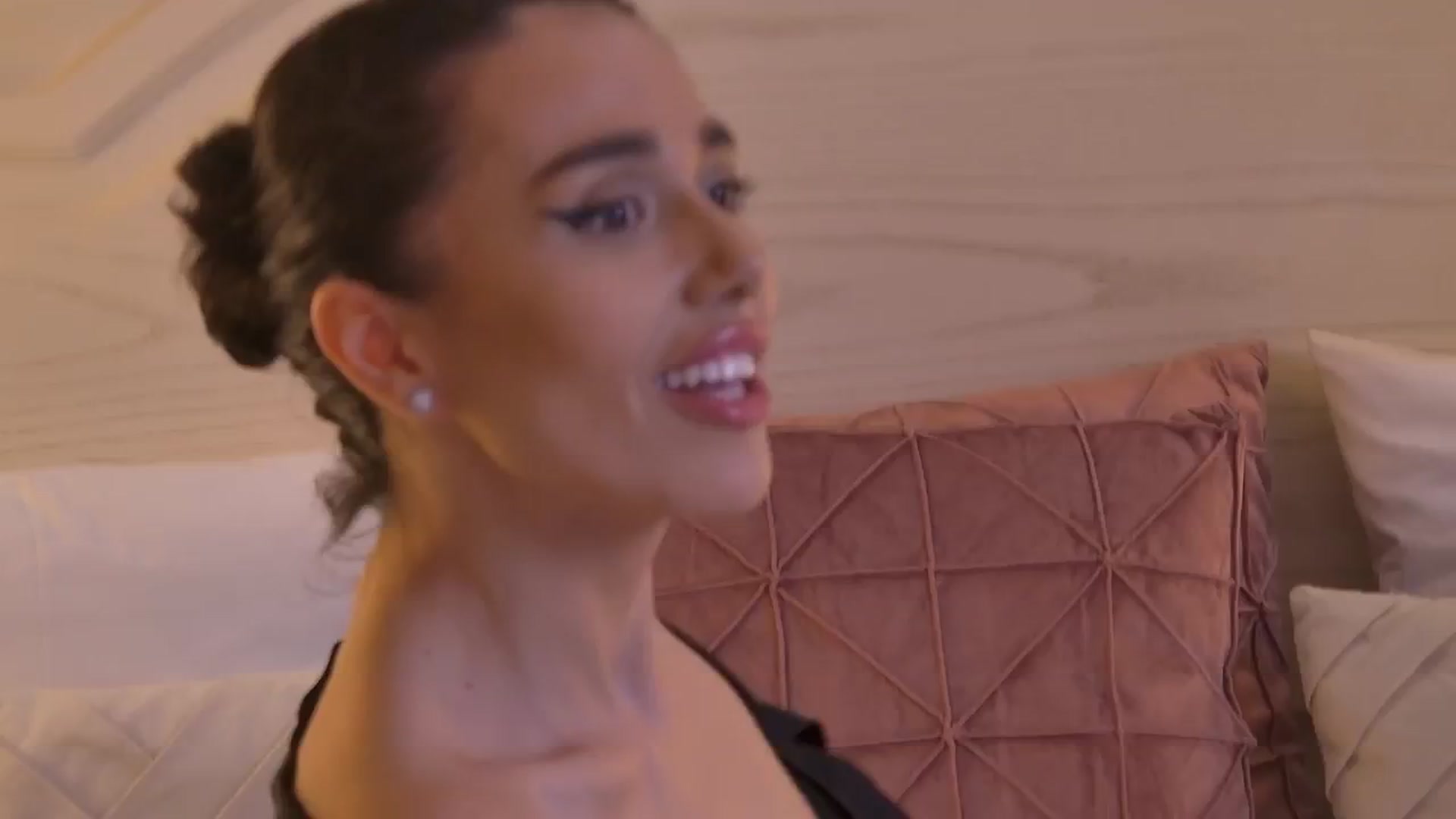AnitaRicci video thumbnail
