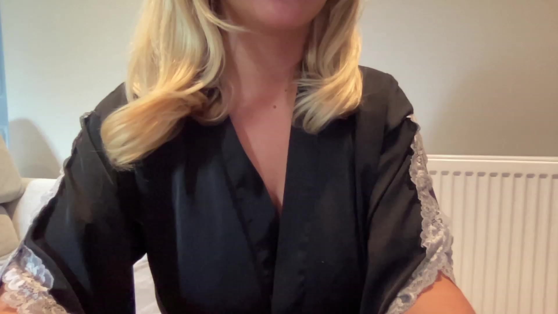 GirlnextdoorM video thumbnail
