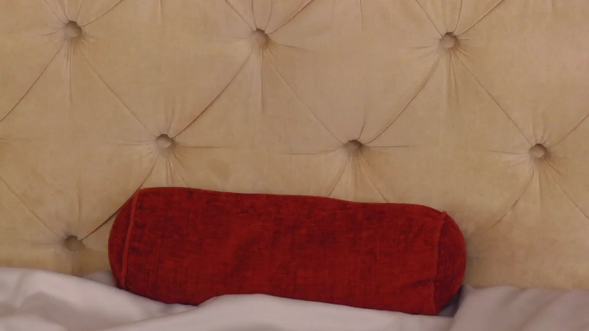 SarahLyne video thumbnail