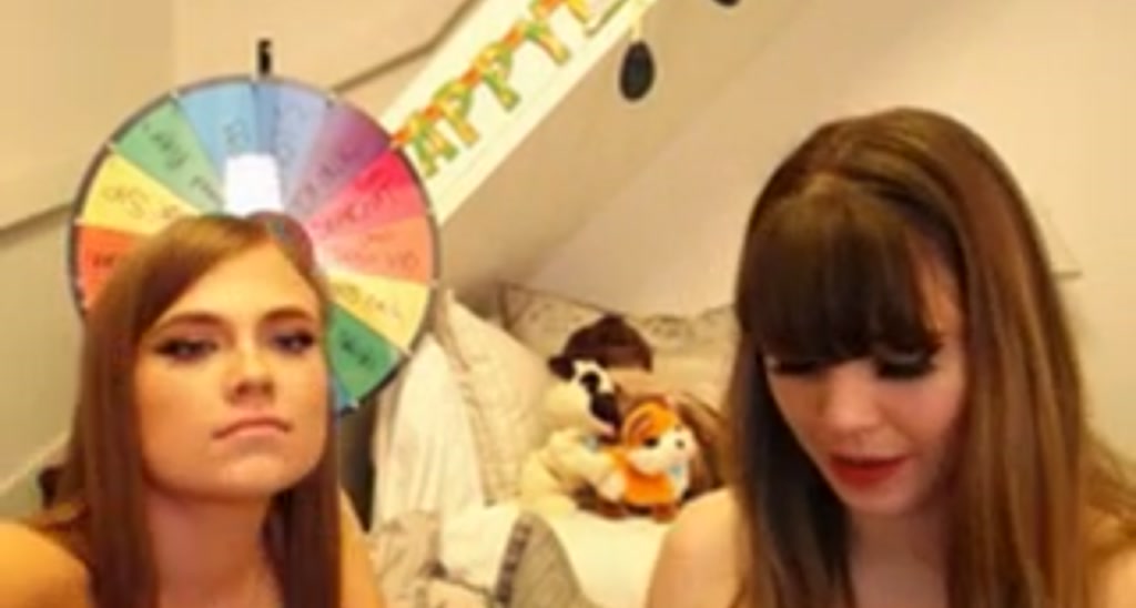 Brunette_Beth video thumbnail