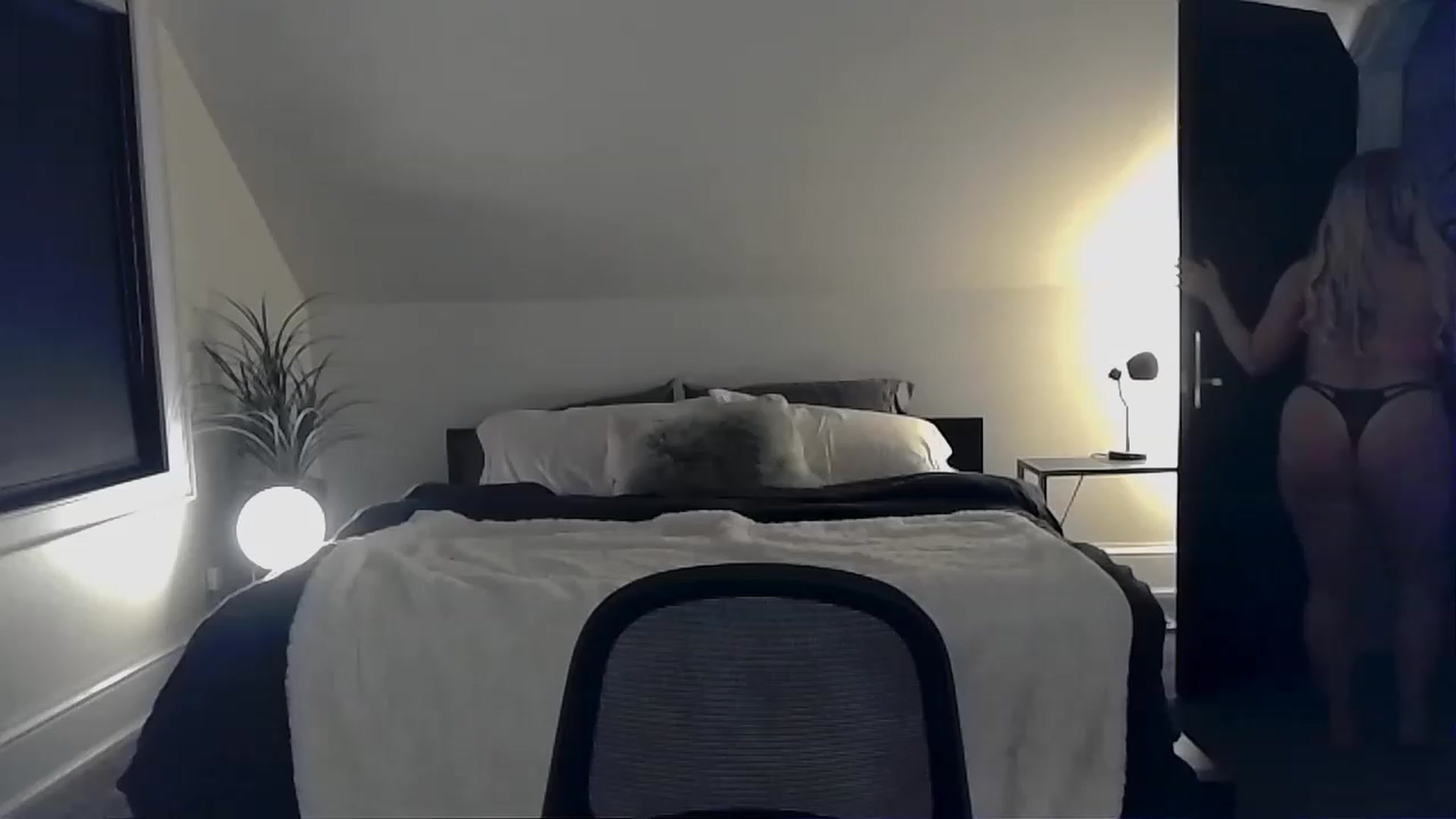 xx_scarlett video thumbnail