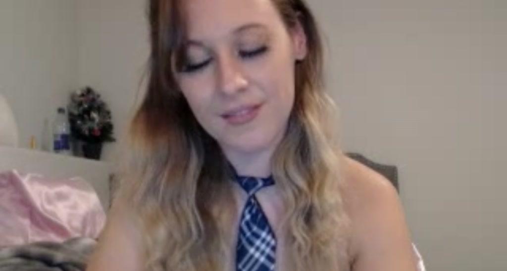 SimplySara video thumbnail