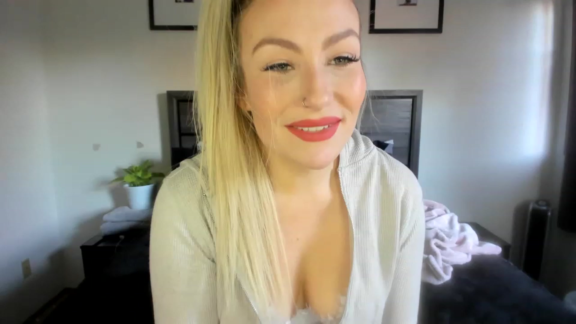 Lexii_Mae video thumbnail