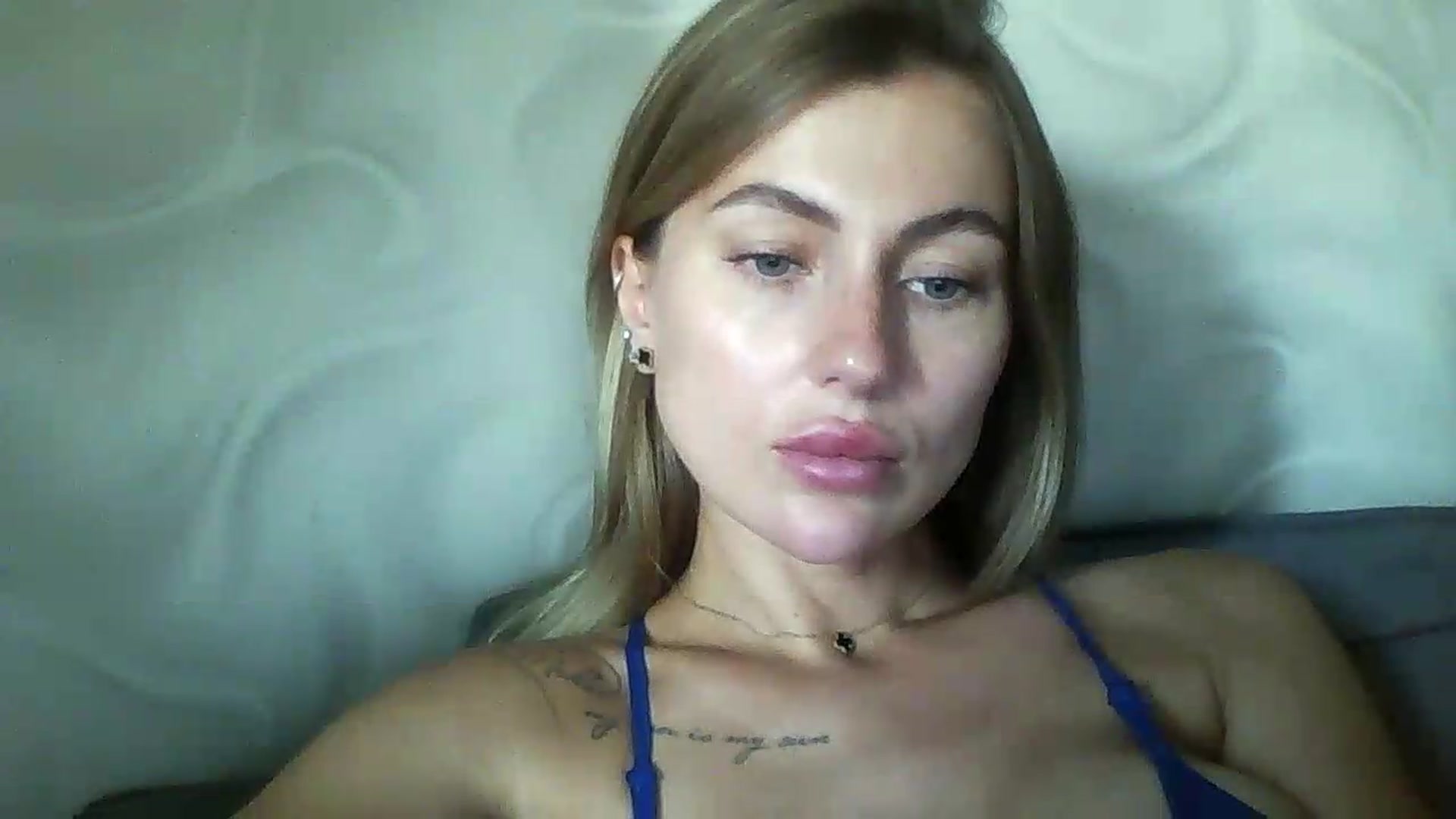 SofiaSimons video thumbnail