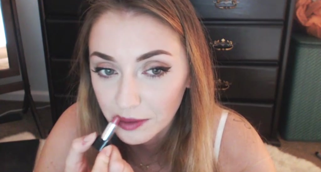 GiaPeach video thumbnail
