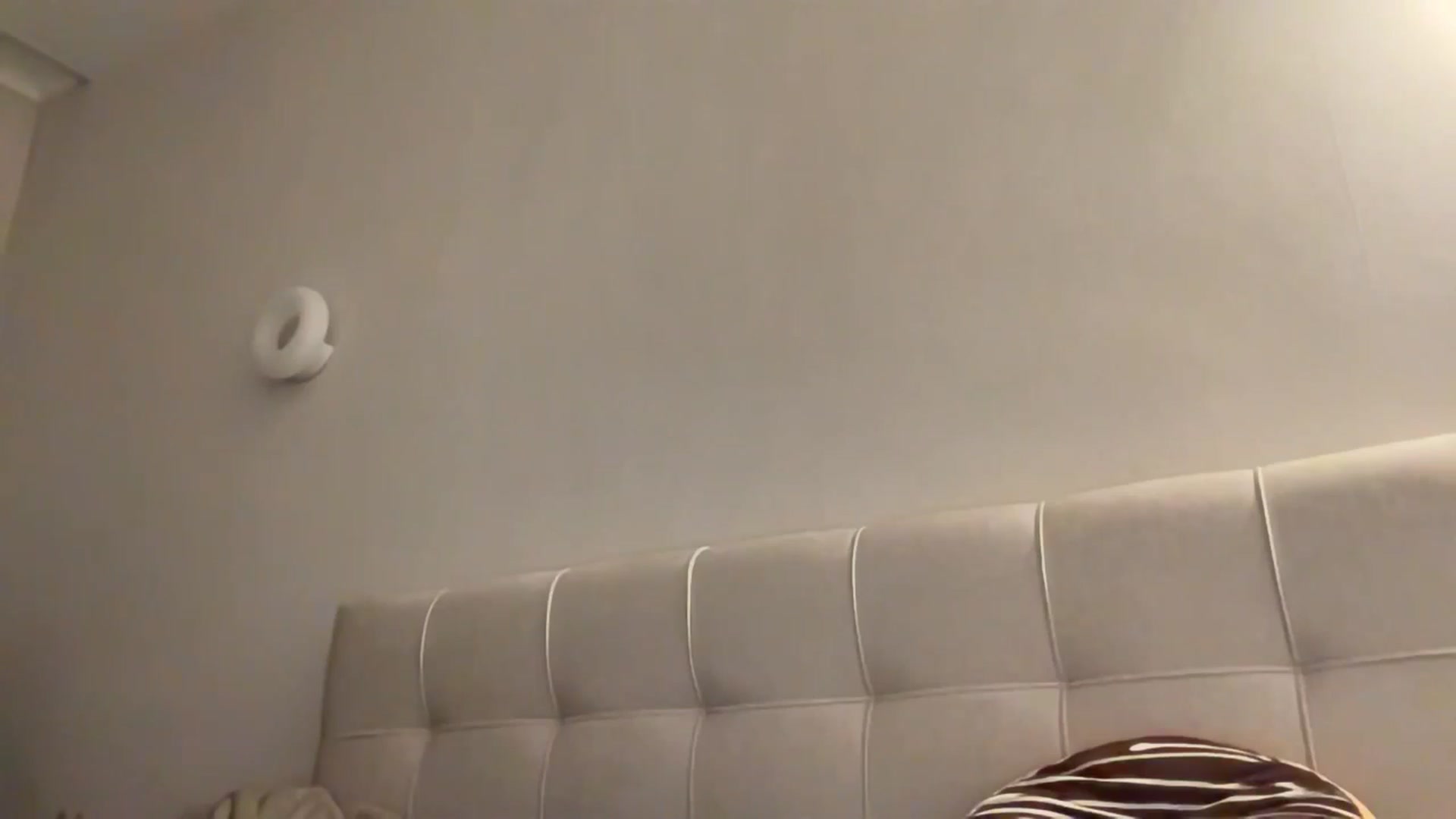 kissfreeze video thumbnail