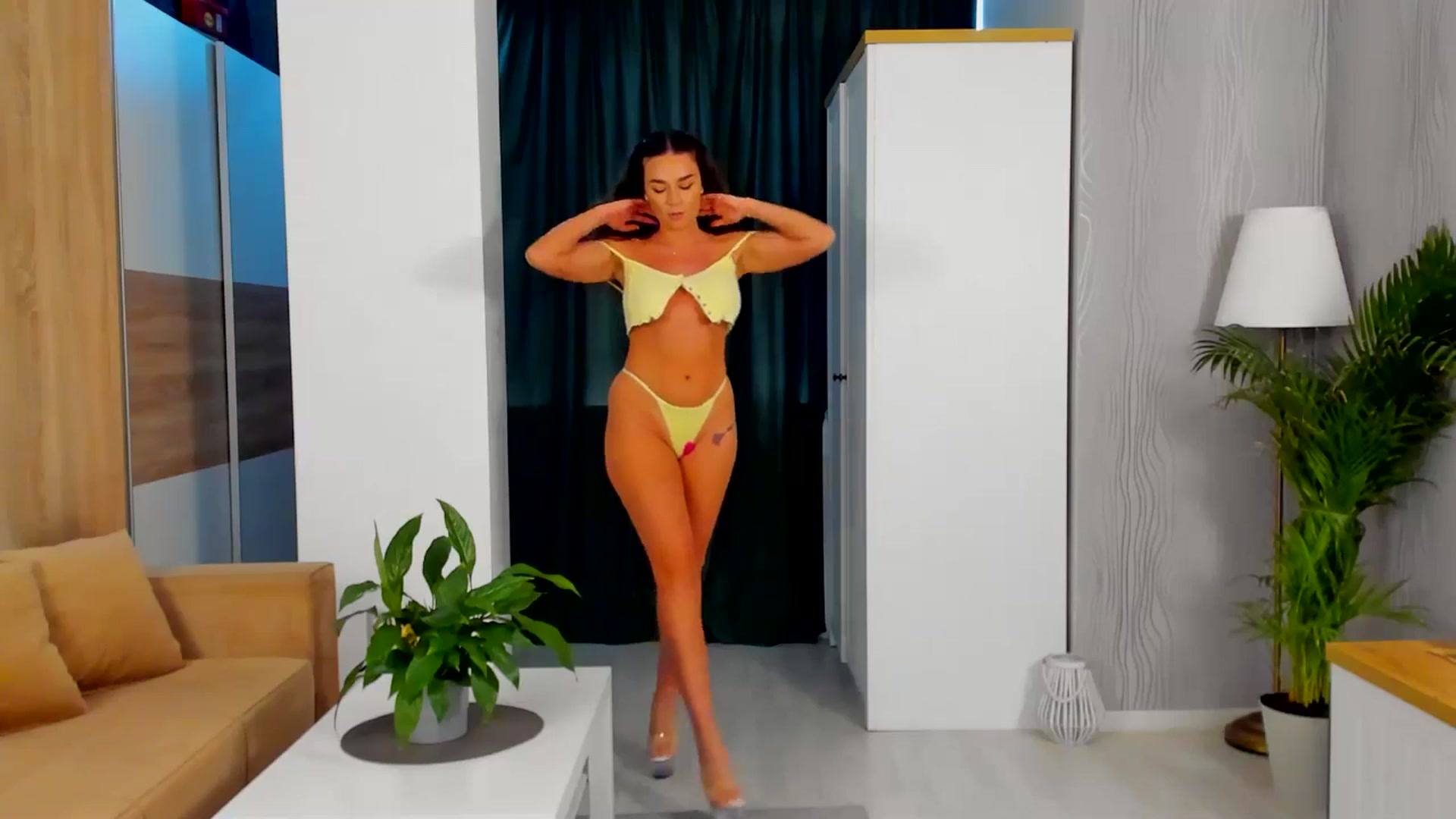 BellaaDona video thumbnail