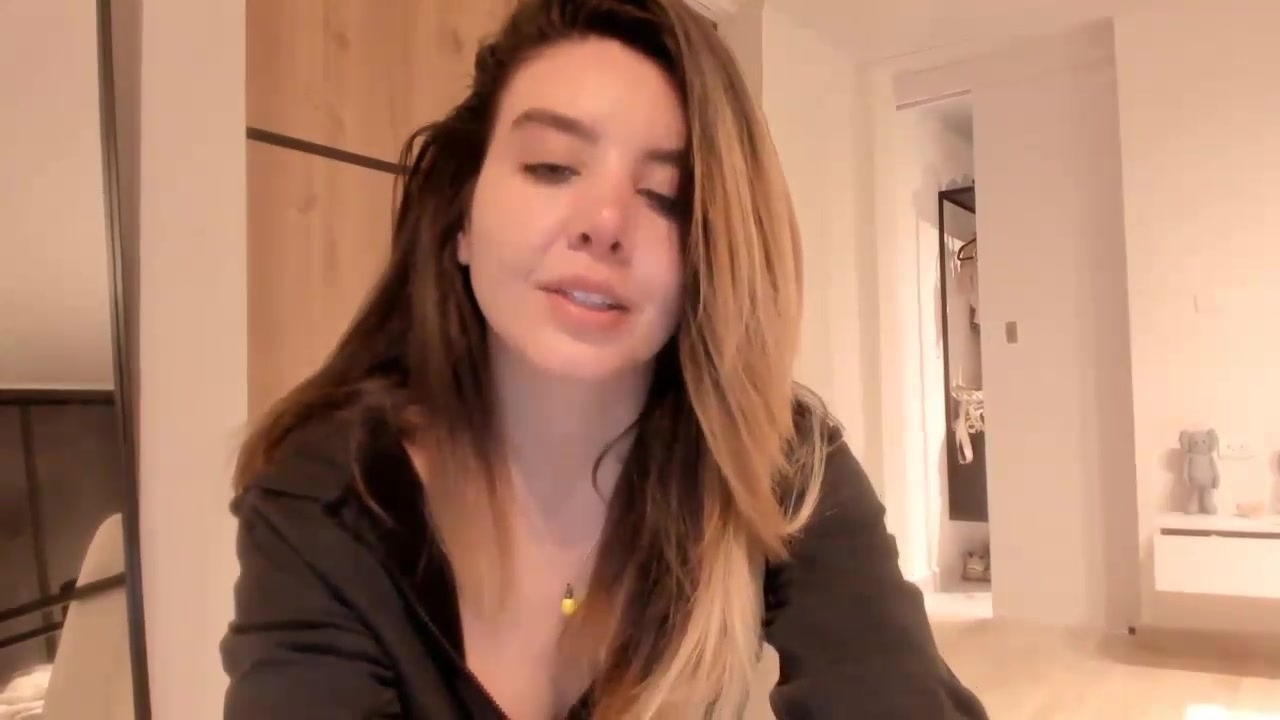 LauraVega video thumbnail