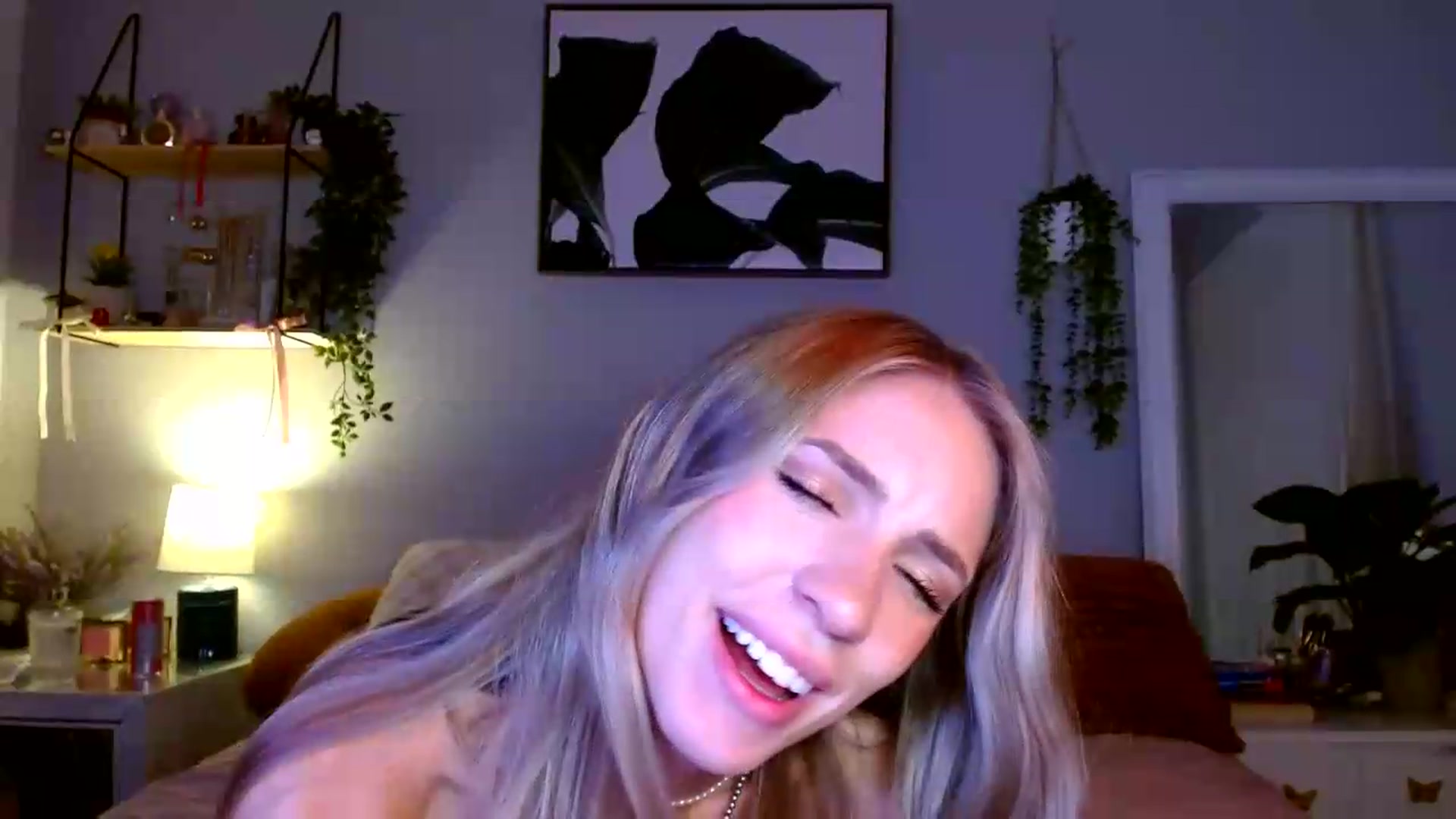 Em_babyxx video thumbnail