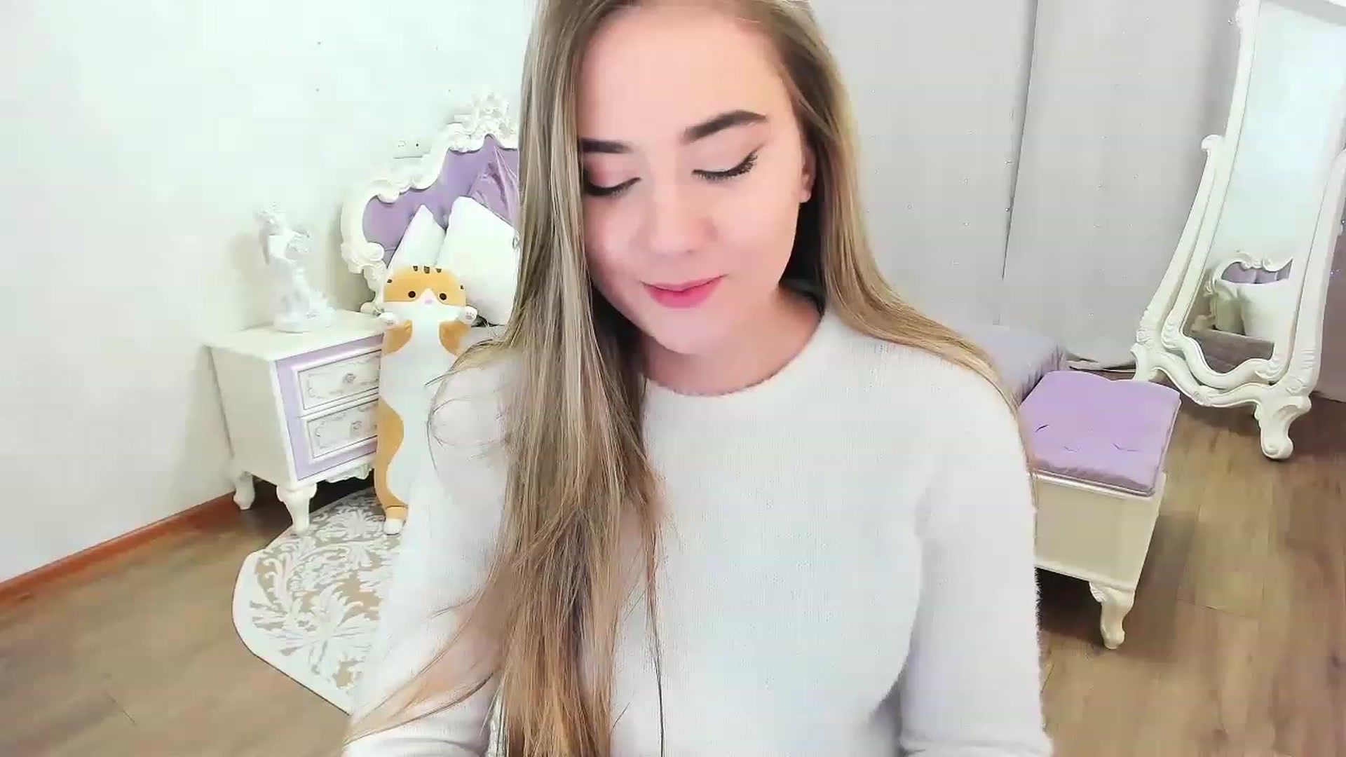 Auroraa__ video thumbnail