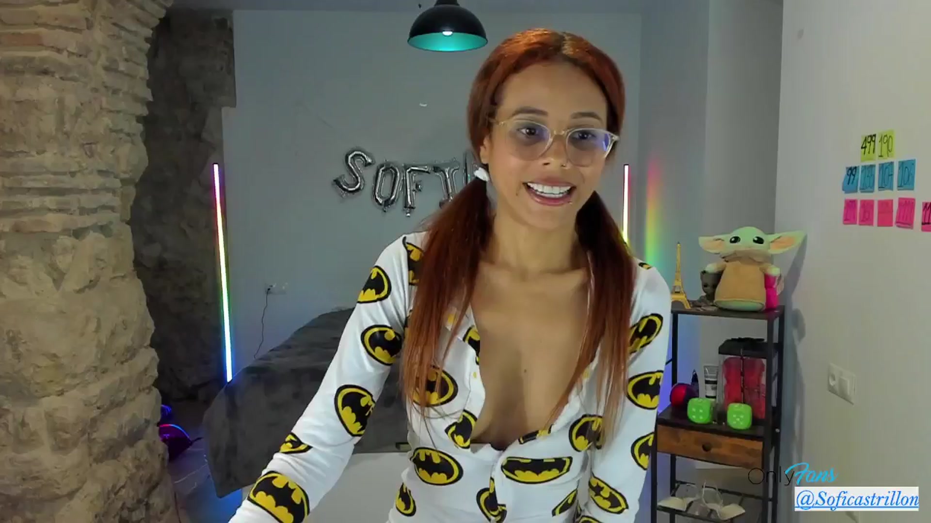 pamela_land video thumbnail
