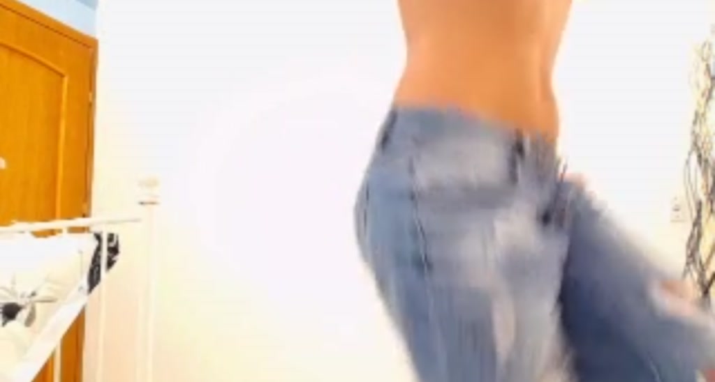 DanielleForU video thumbnail