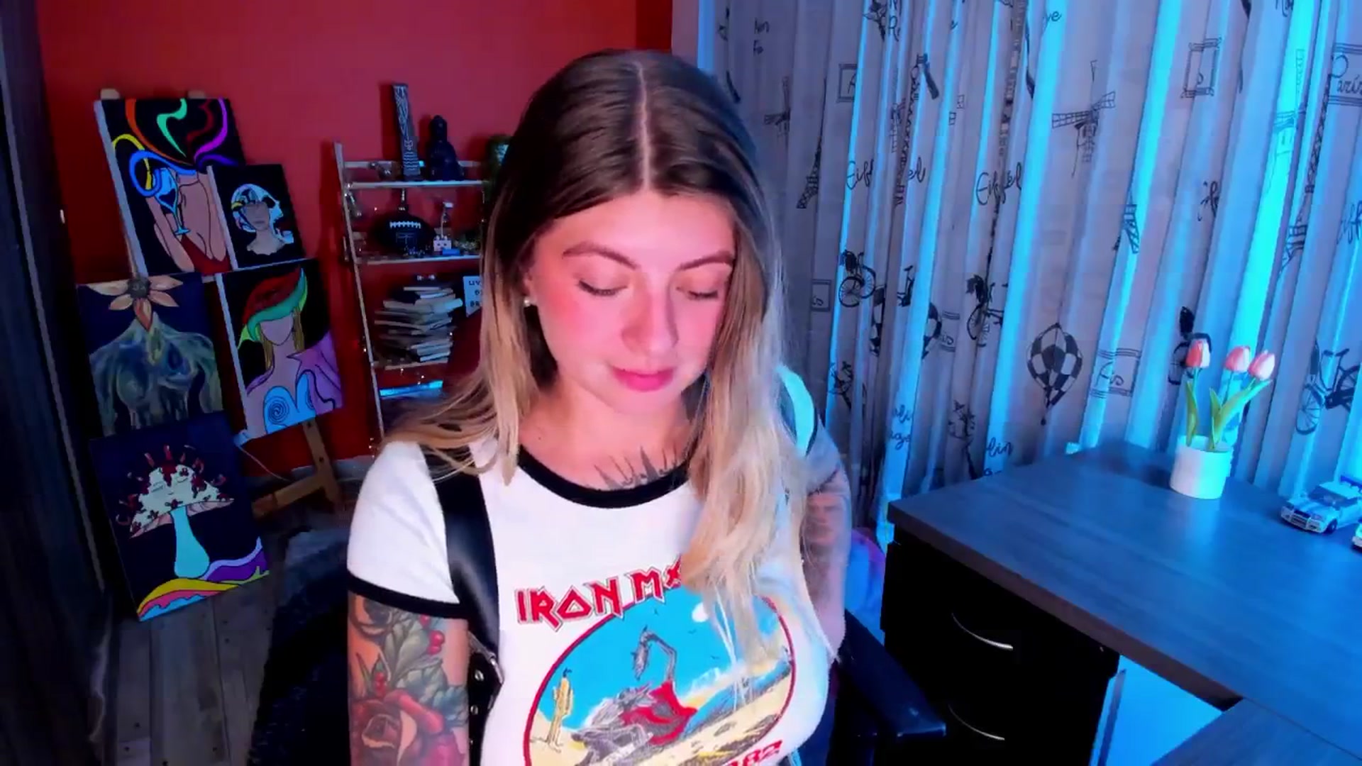 Emmaa_hostt video thumbnail