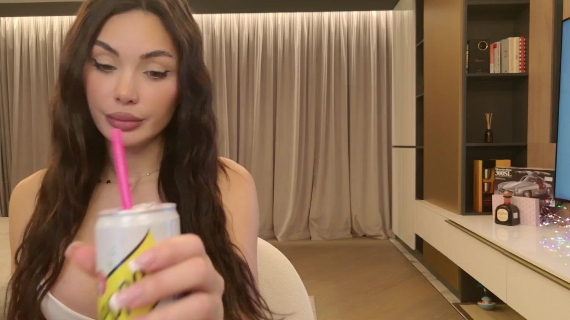 Doll_lexi video thumbnail