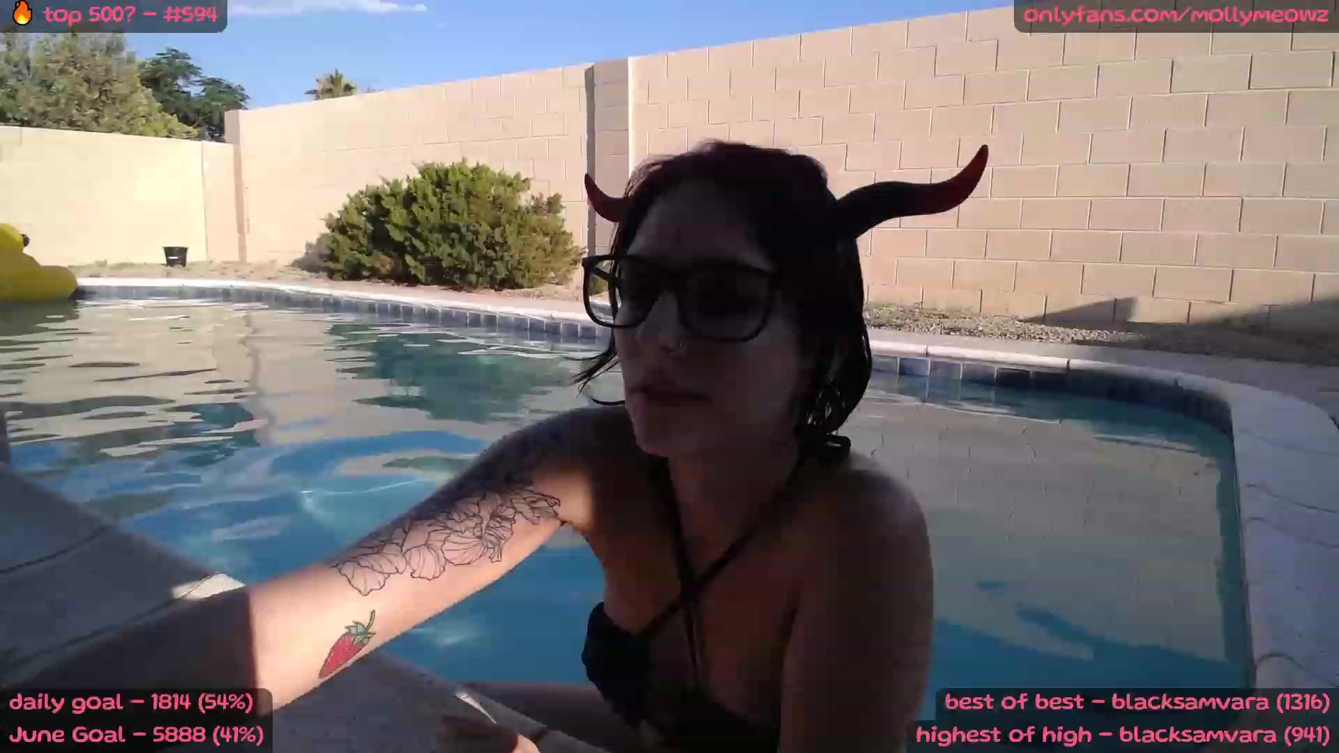MollyMeowz video thumbnail