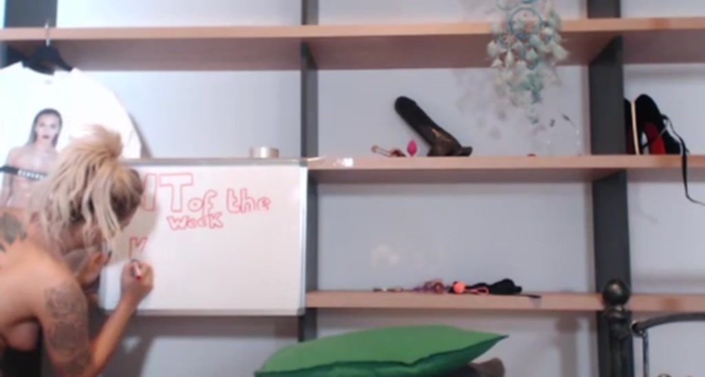UkDreamGirl video thumbnail