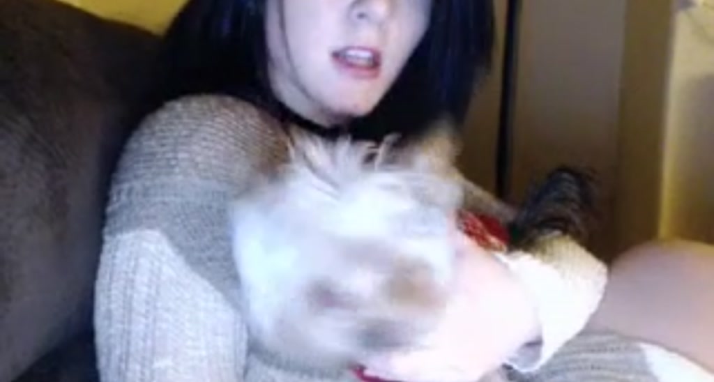 emilylynne video thumbnail