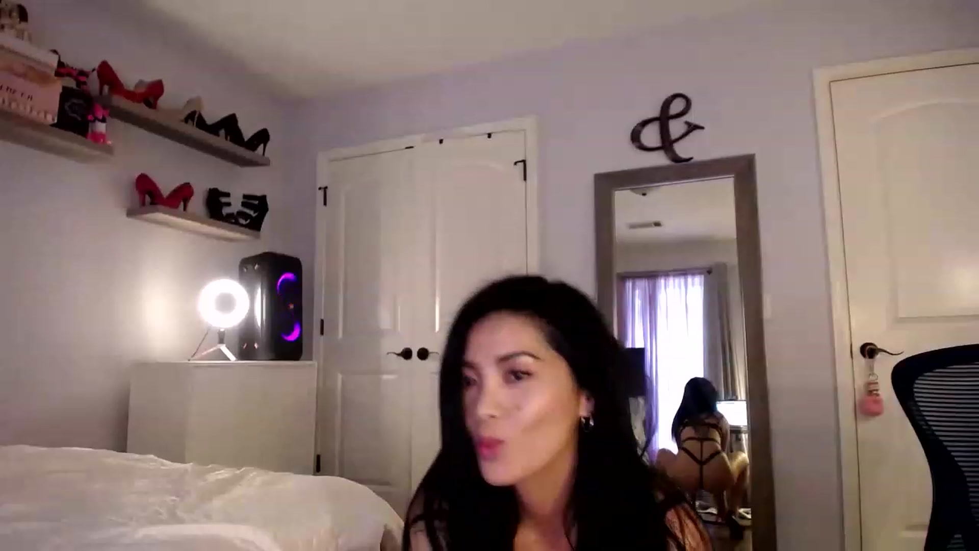 AsianLuv_4U video thumbnail