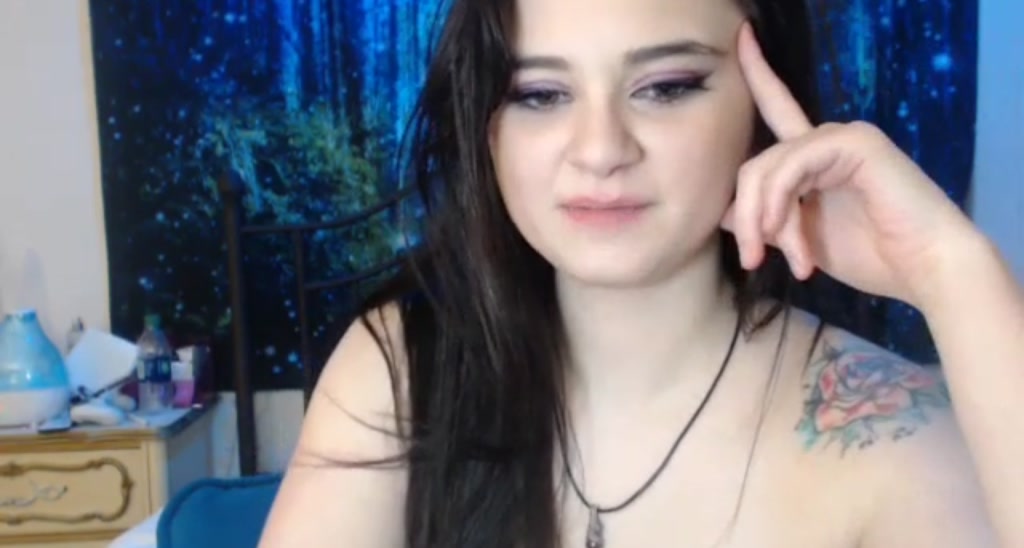 PillowPrncess video thumbnail