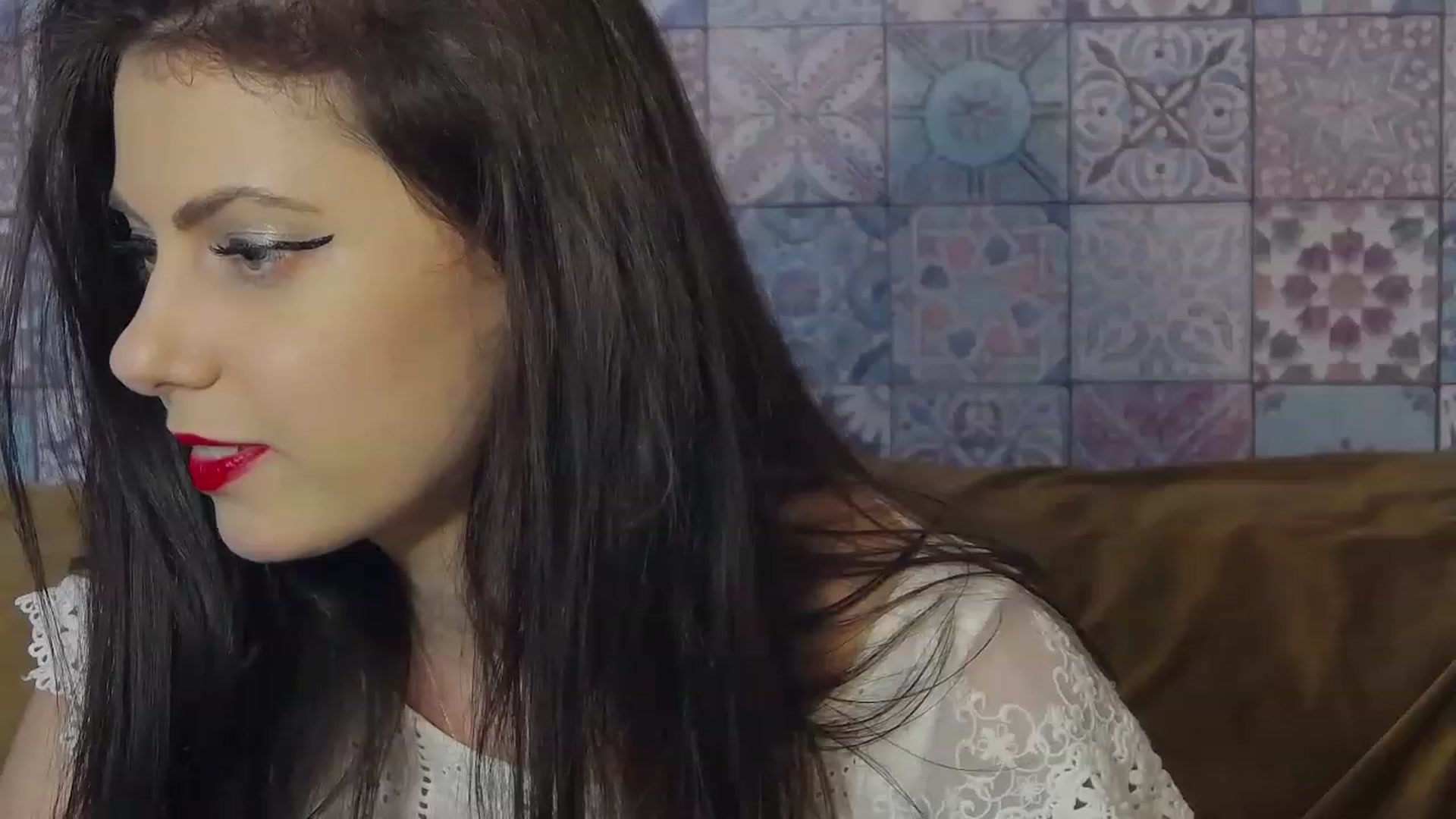 MissAracely video thumbnail