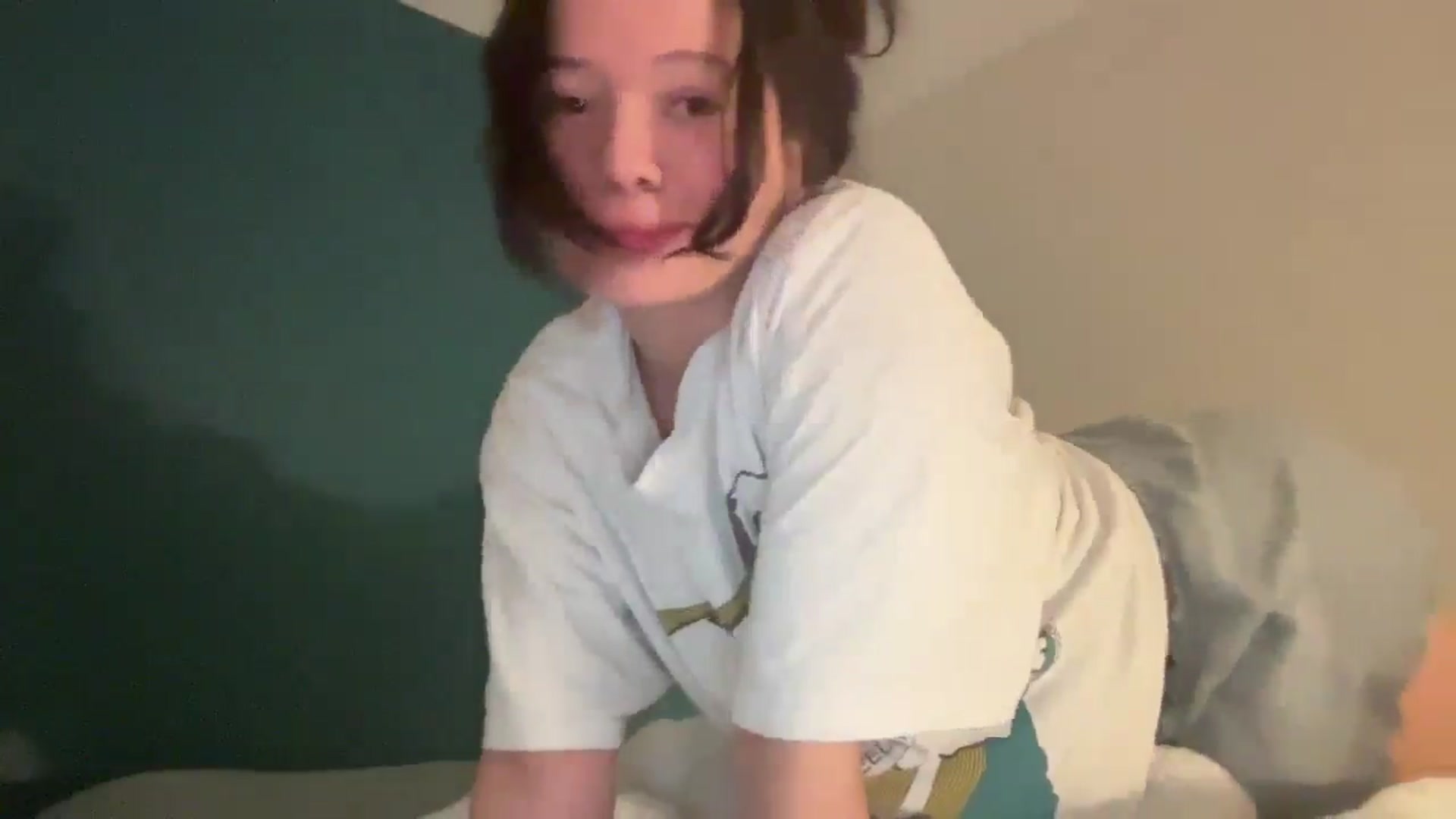 imava video thumbnail