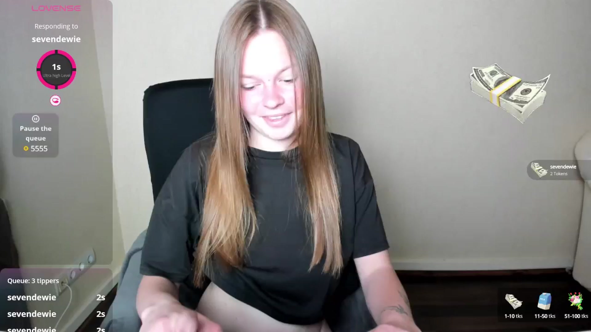 CuteDina video thumbnail