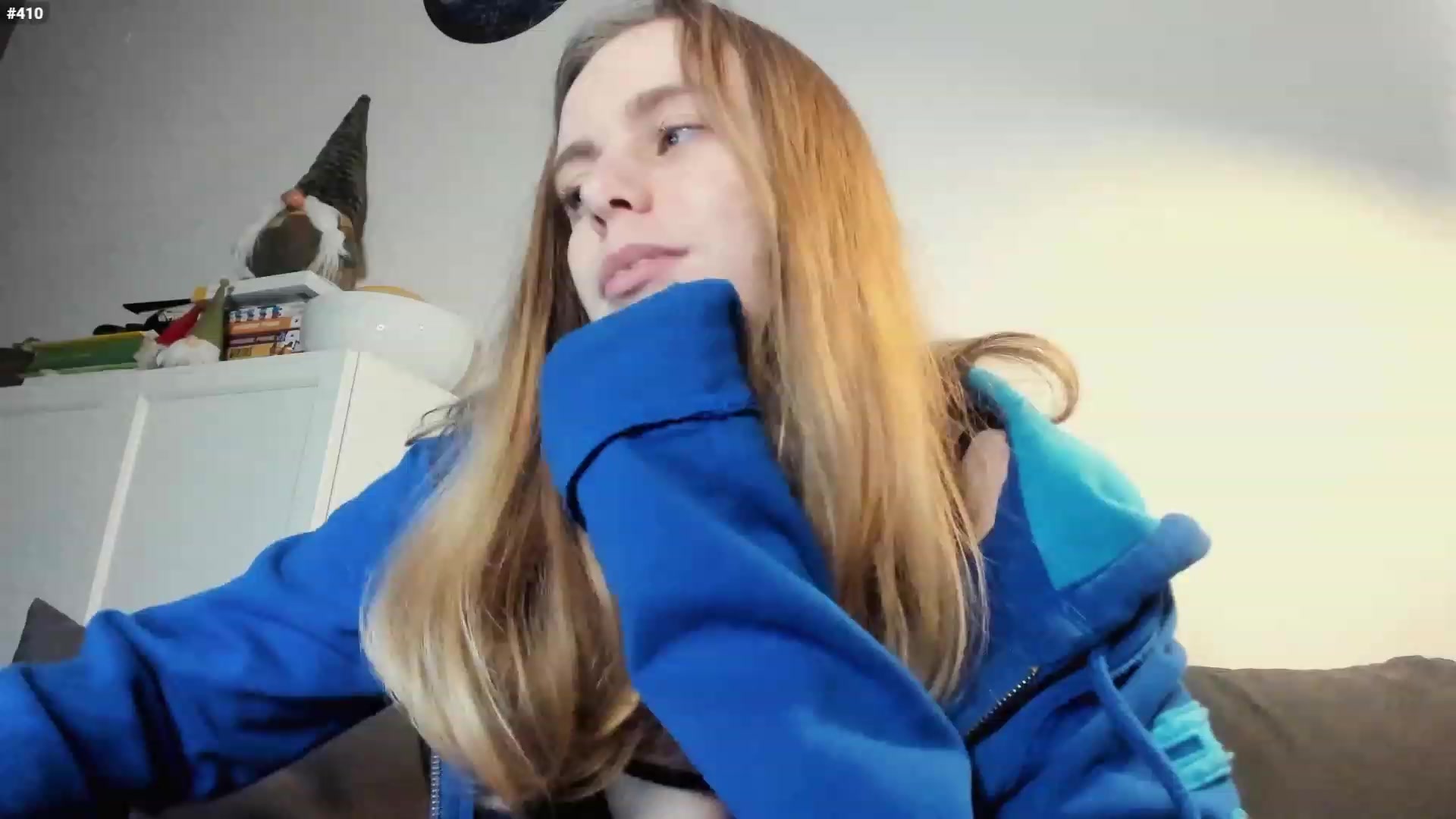 Personage video thumbnail