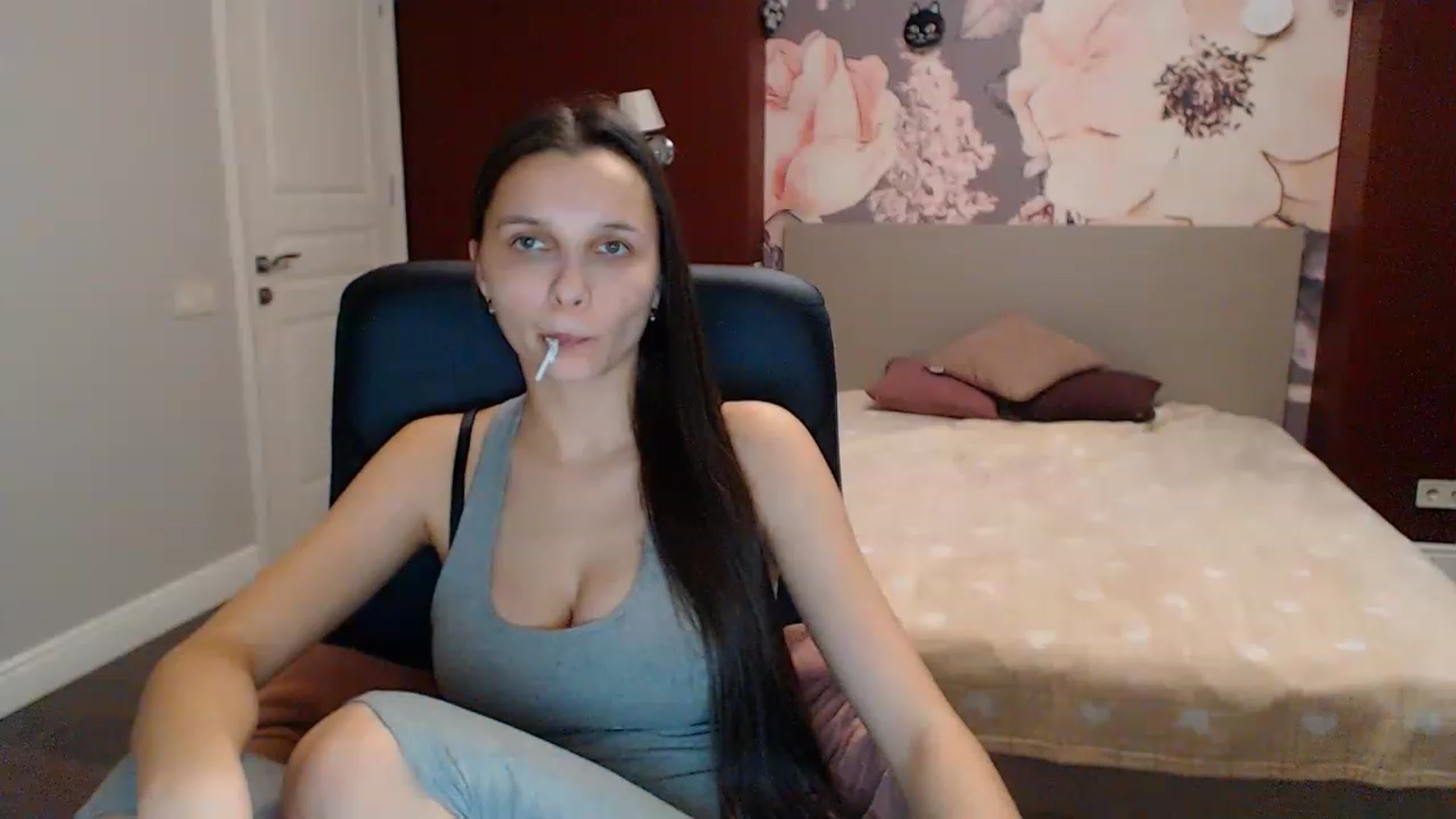 Karina_Mils video thumbnail